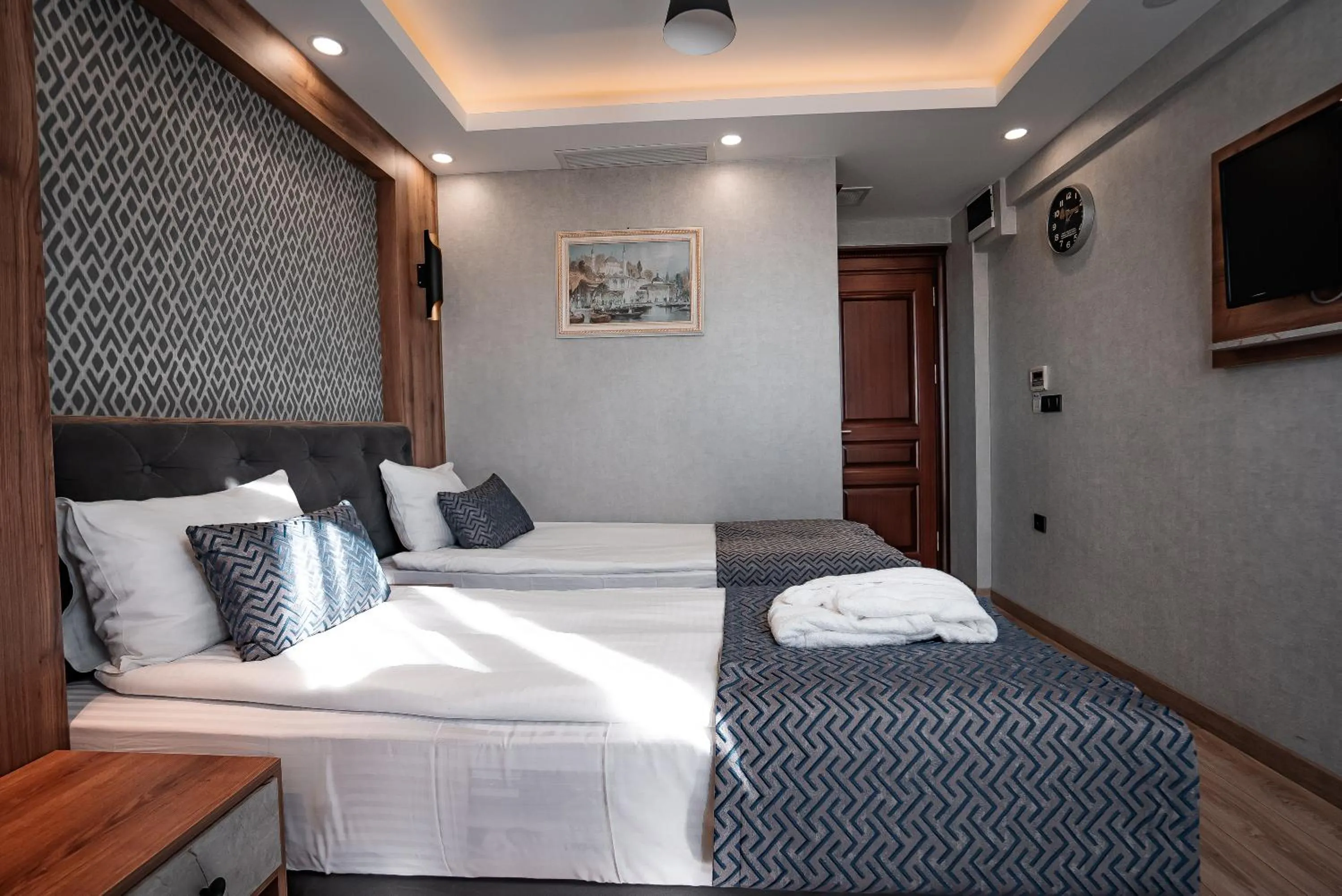 Bedroom, Bed in World Heritage Center Hotel