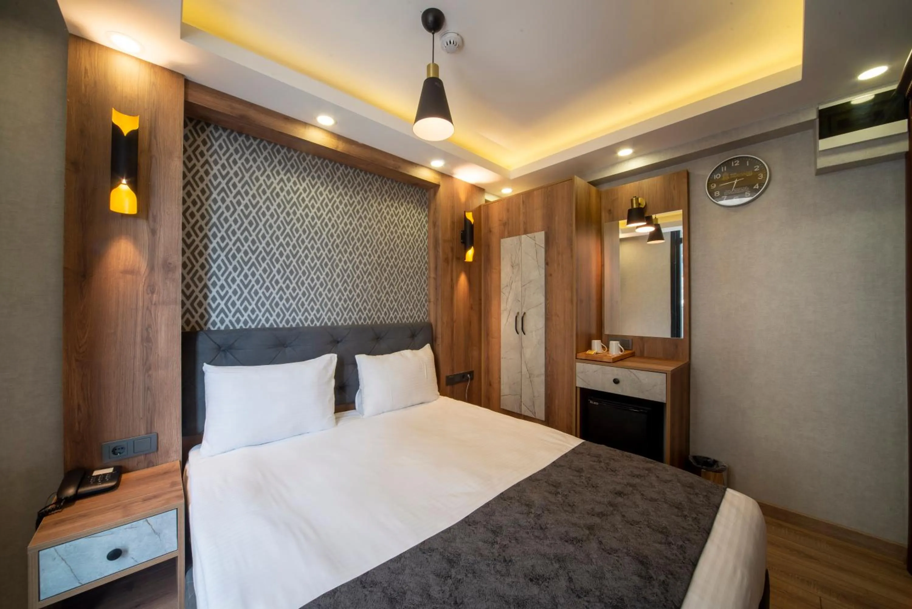 Bedroom, Bed in World Heritage Center Hotel