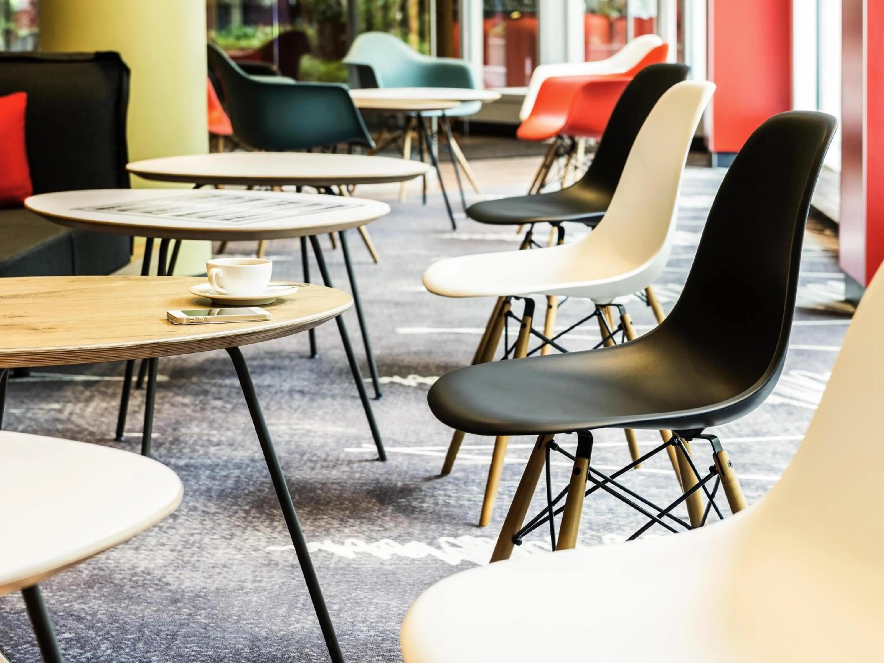 Lounge or bar in ibis München Parkstadt Schwabing