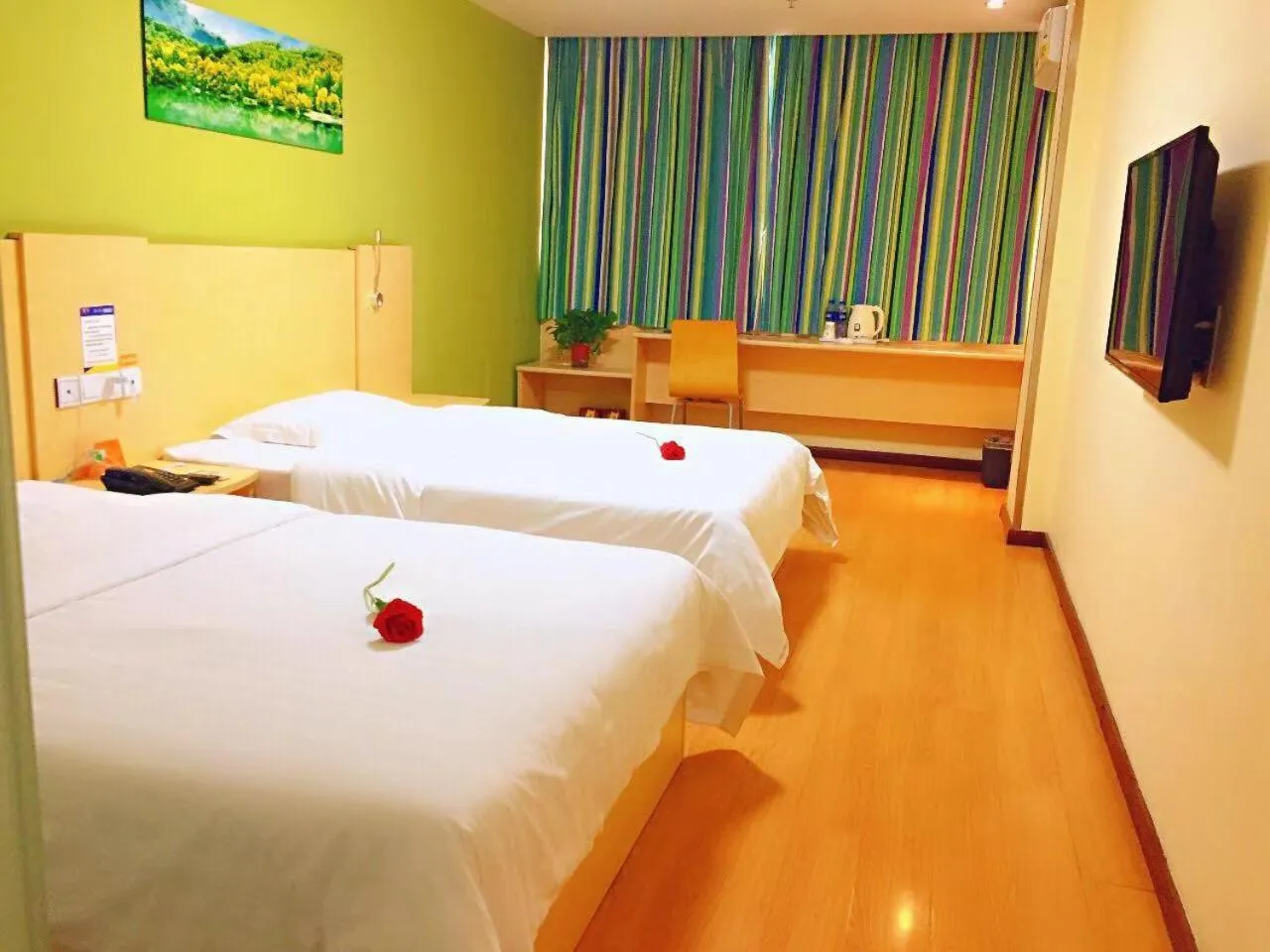 7Days Inn Hanzhong Tianhan Avenue South Station