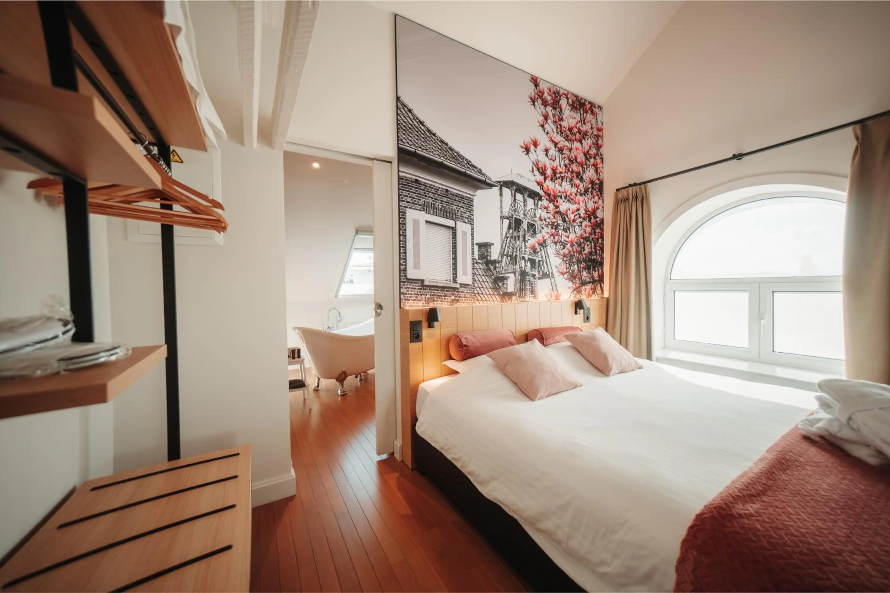 Bed in Burgemeesterhuys