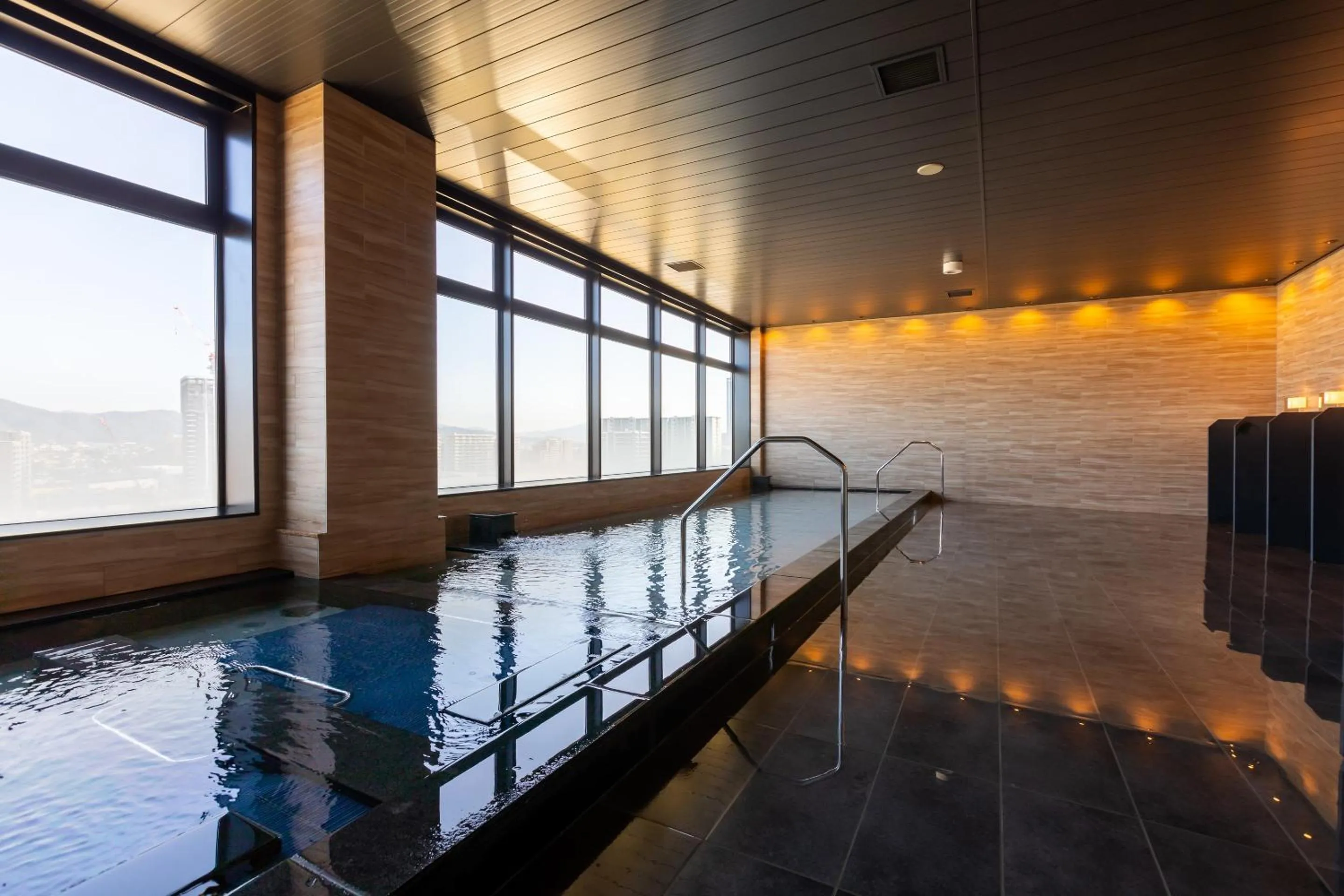 Public Bath in The358 UMI