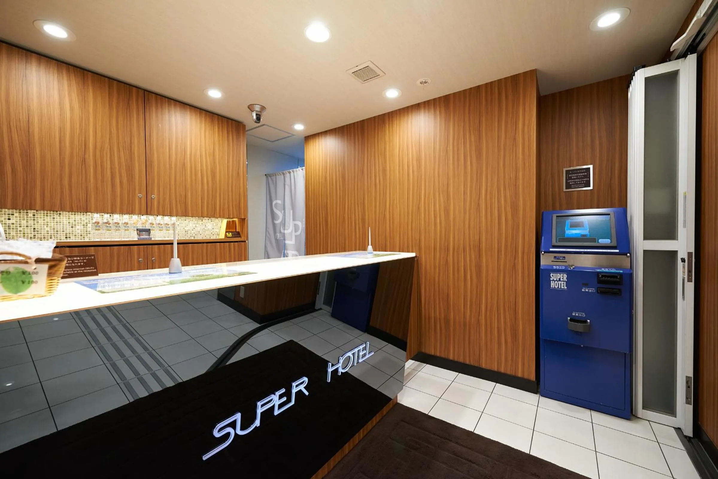 Lobby or reception in Super Hotel JR Ueno Iriyaguchi