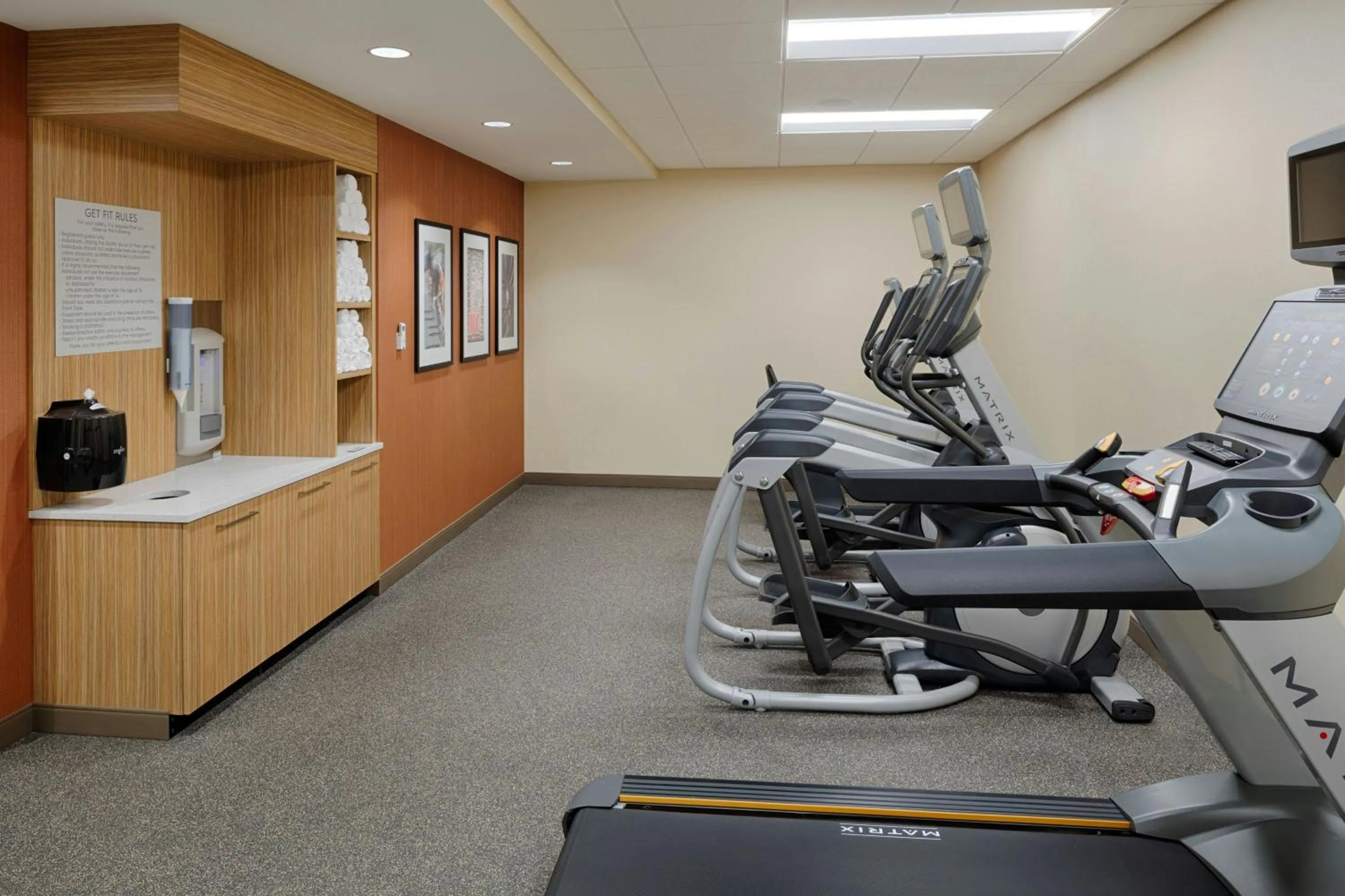 Fitness centre/facilities in TownePlace Suites Columbus Hilliard