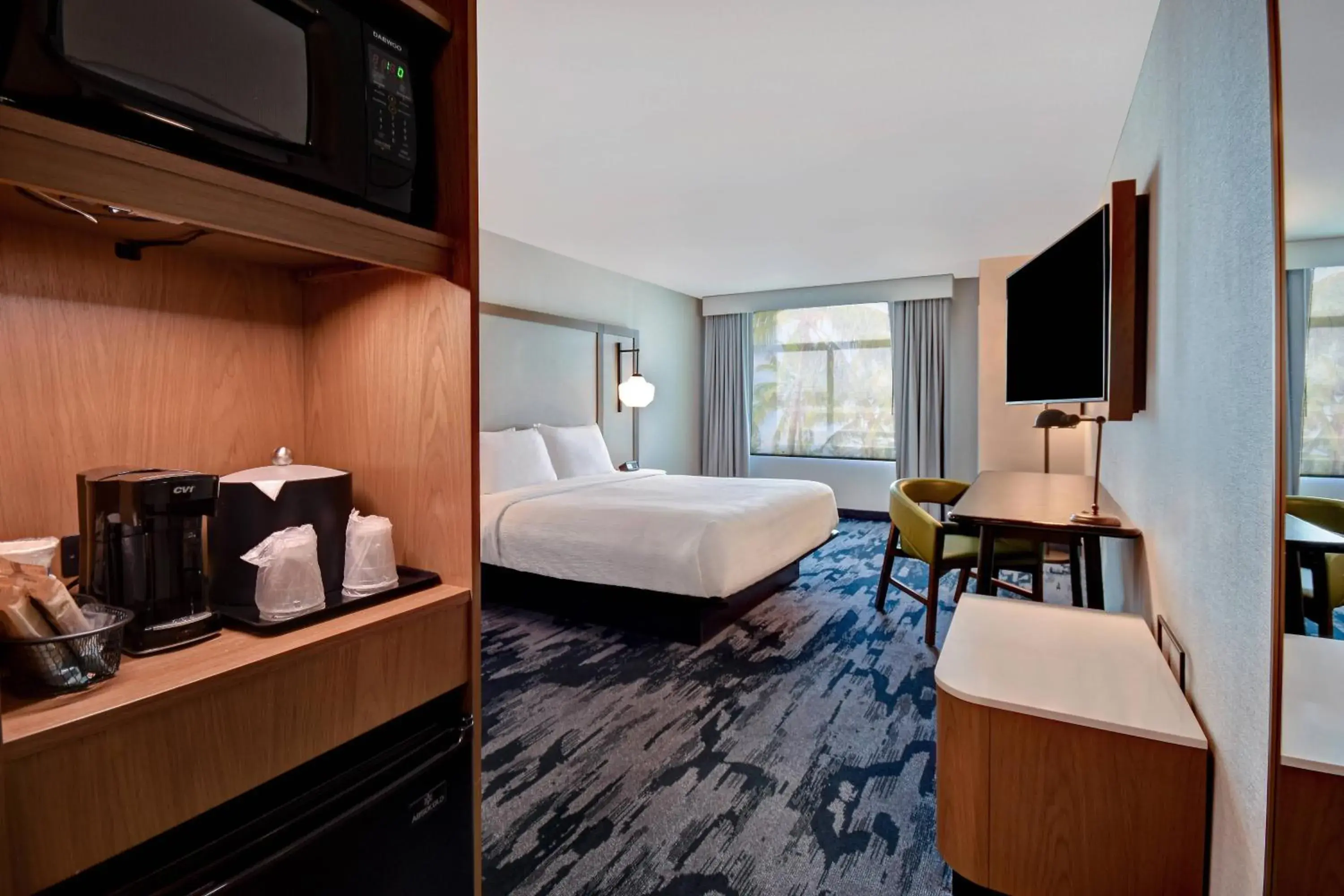 Large King Suite with Sofa Bed and Roll-in Shower - Mobility Accessible in Fairfield Inn & Suites Las Vegas Airport South Large King Suite with Sofa Bed and Roll-in Shower - Mobility Accessible in Fairfield Inn & Suites Las Vegas Airport South