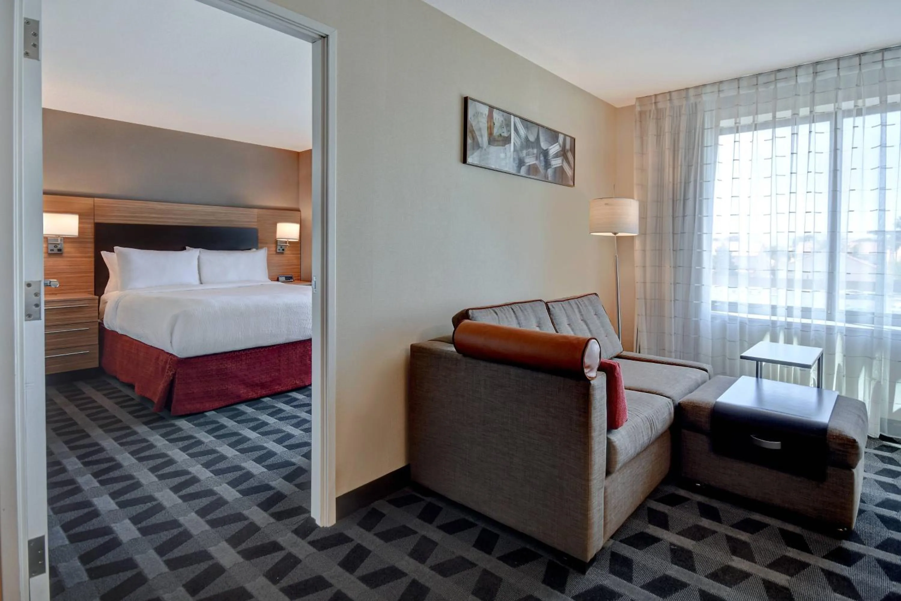 Bedroom, Bed in TownePlace Suites Las Vegas Airport South