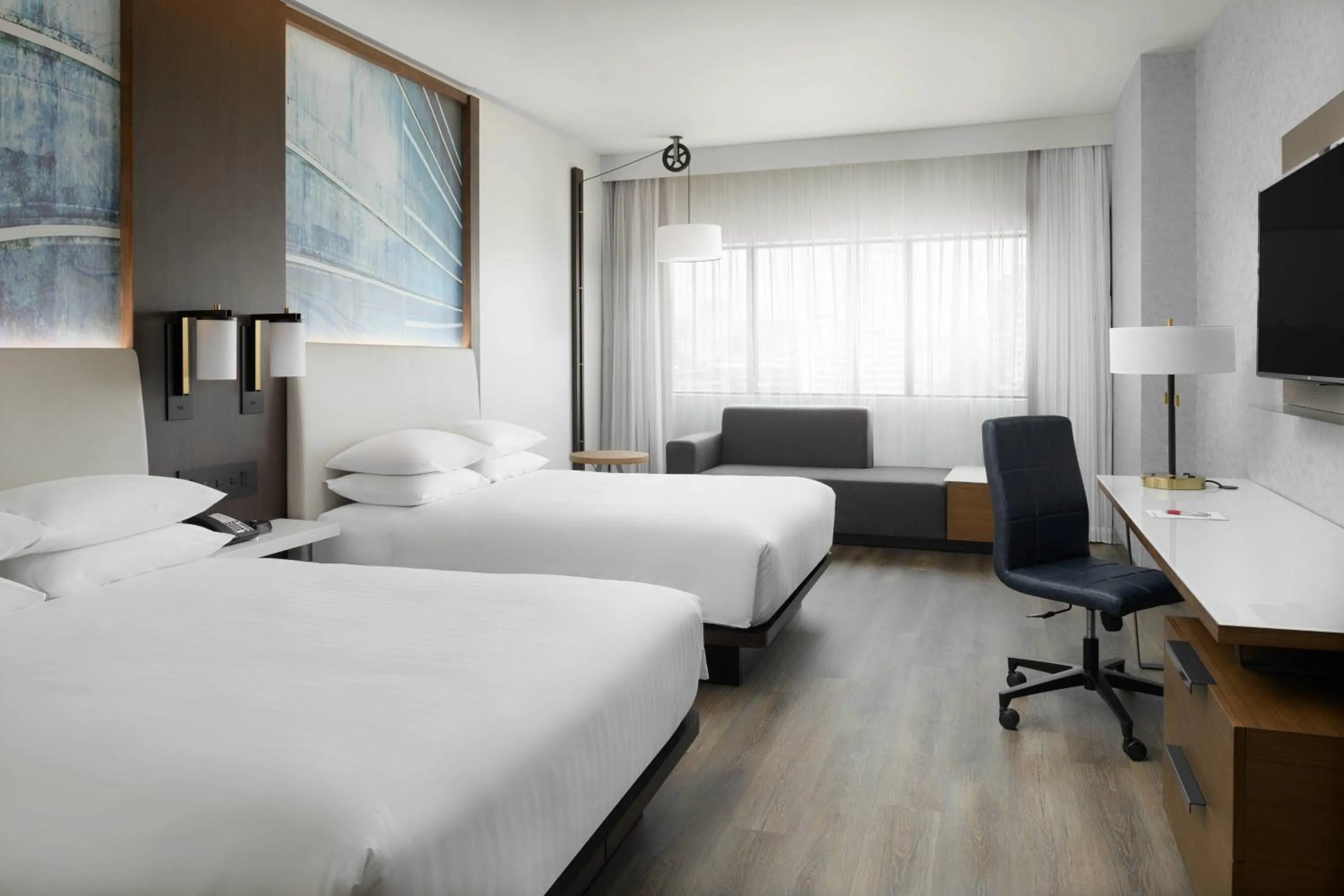 Photo of the whole room, Bed in Marriott Tacoma Downtown