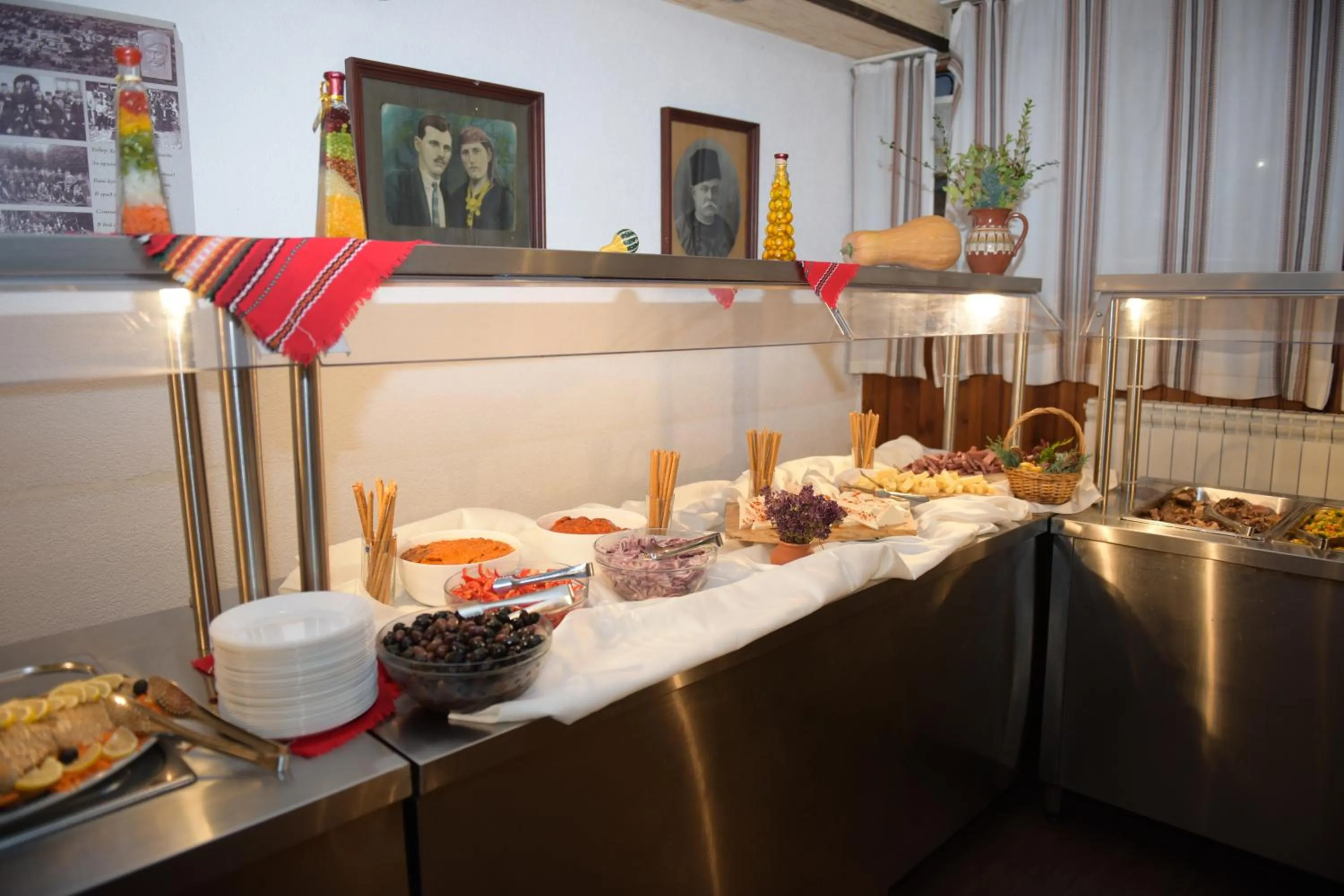 Restaurant/places to eat in Aparthotel Forest Nook