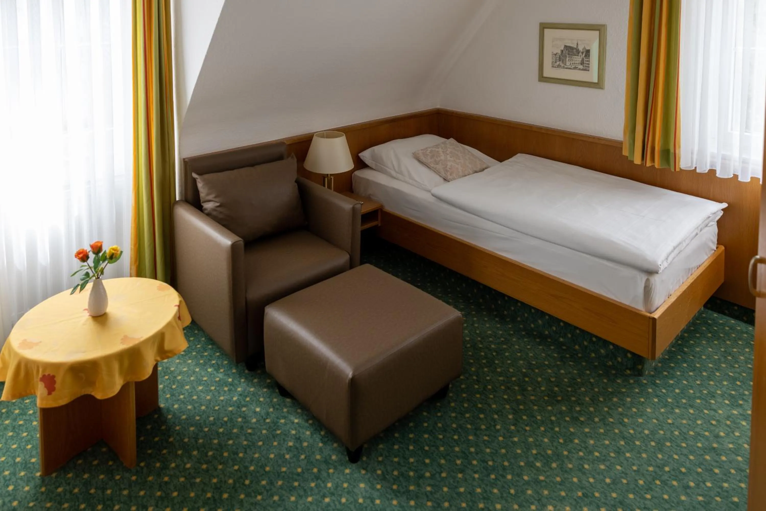 Bed in Hotel Garni Lehrertal