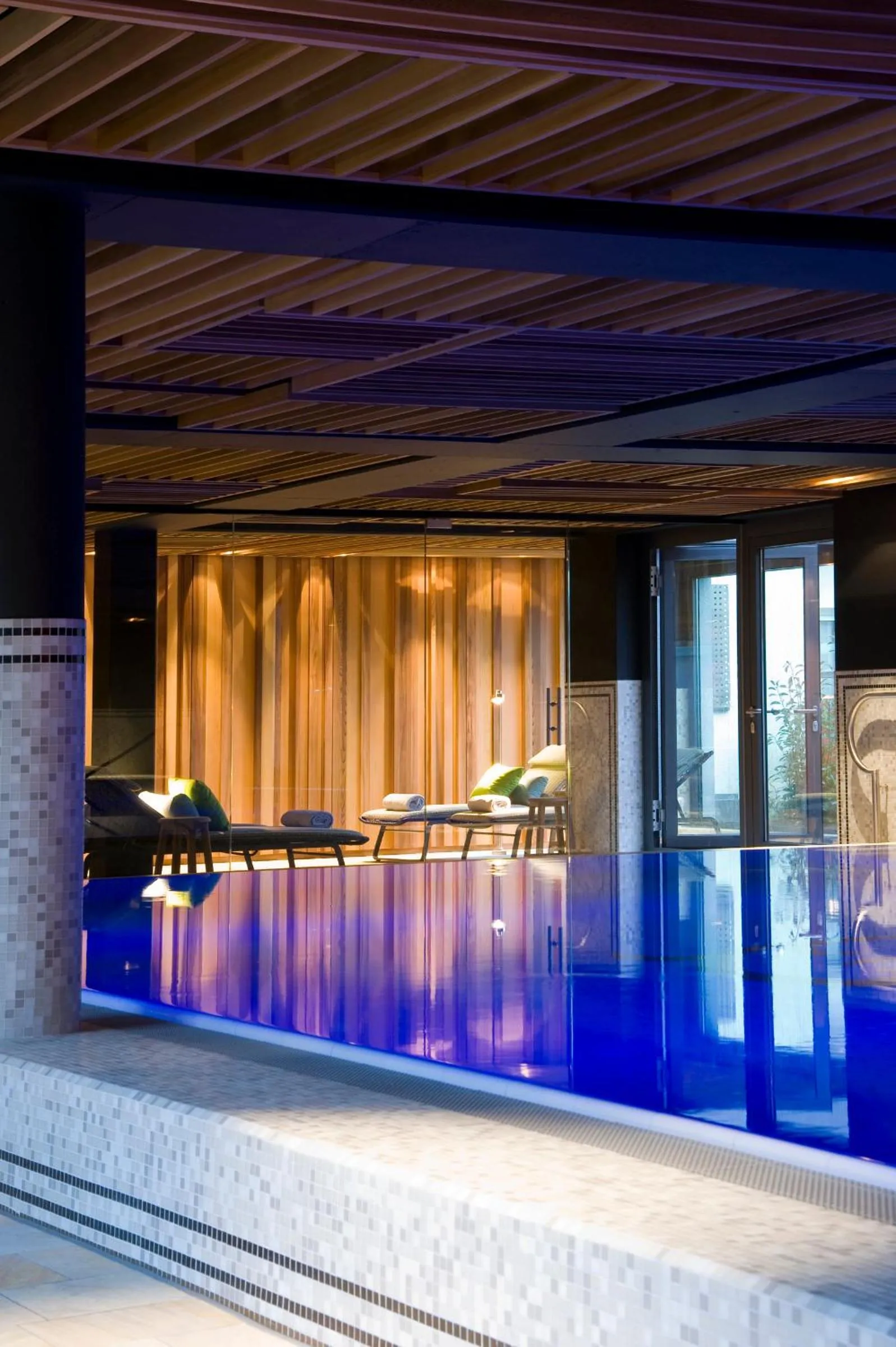 Hot Tub in Hotel Erbprinz - Gourmet & Spa