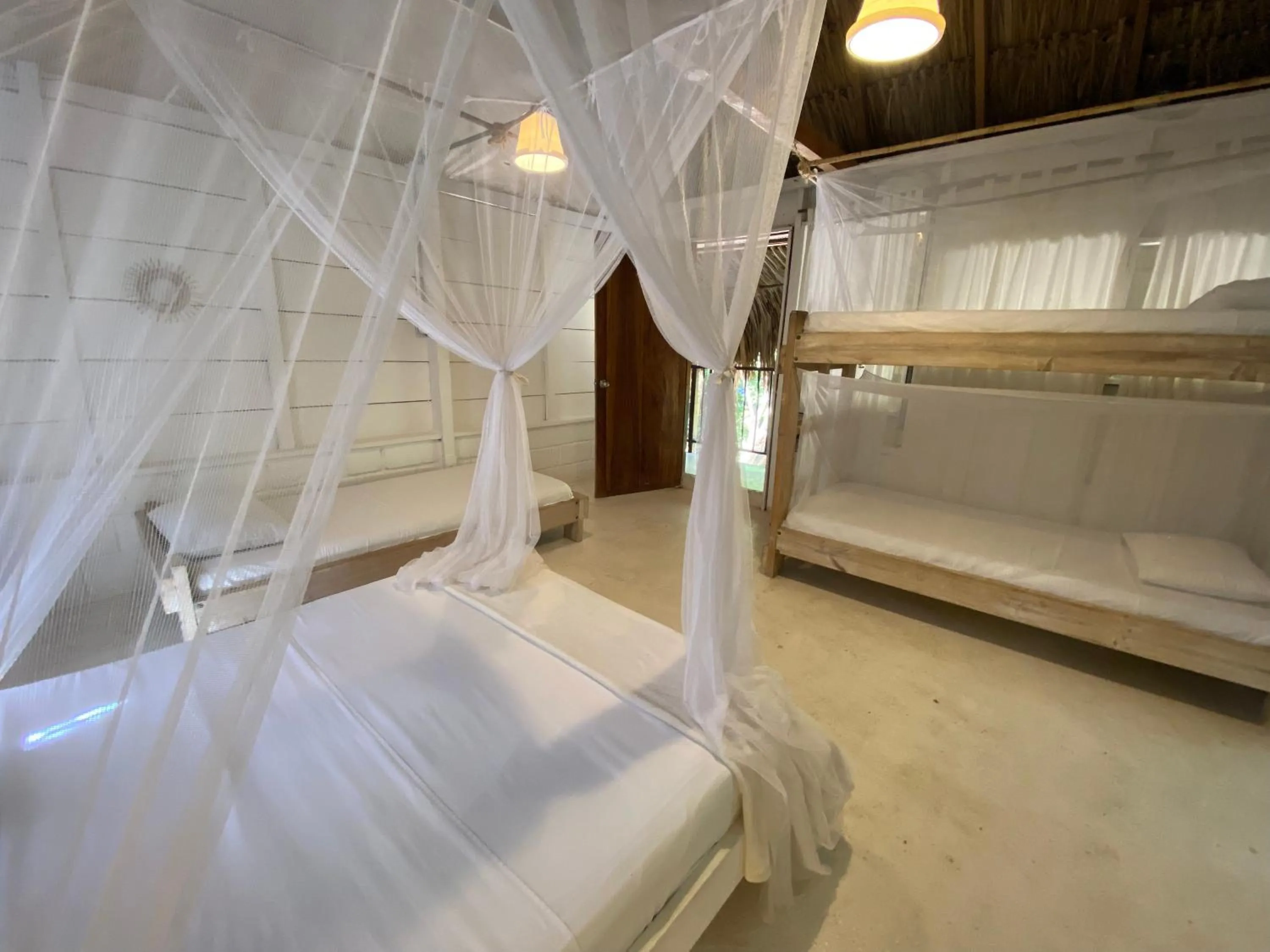 People, Bed in Kawabonga