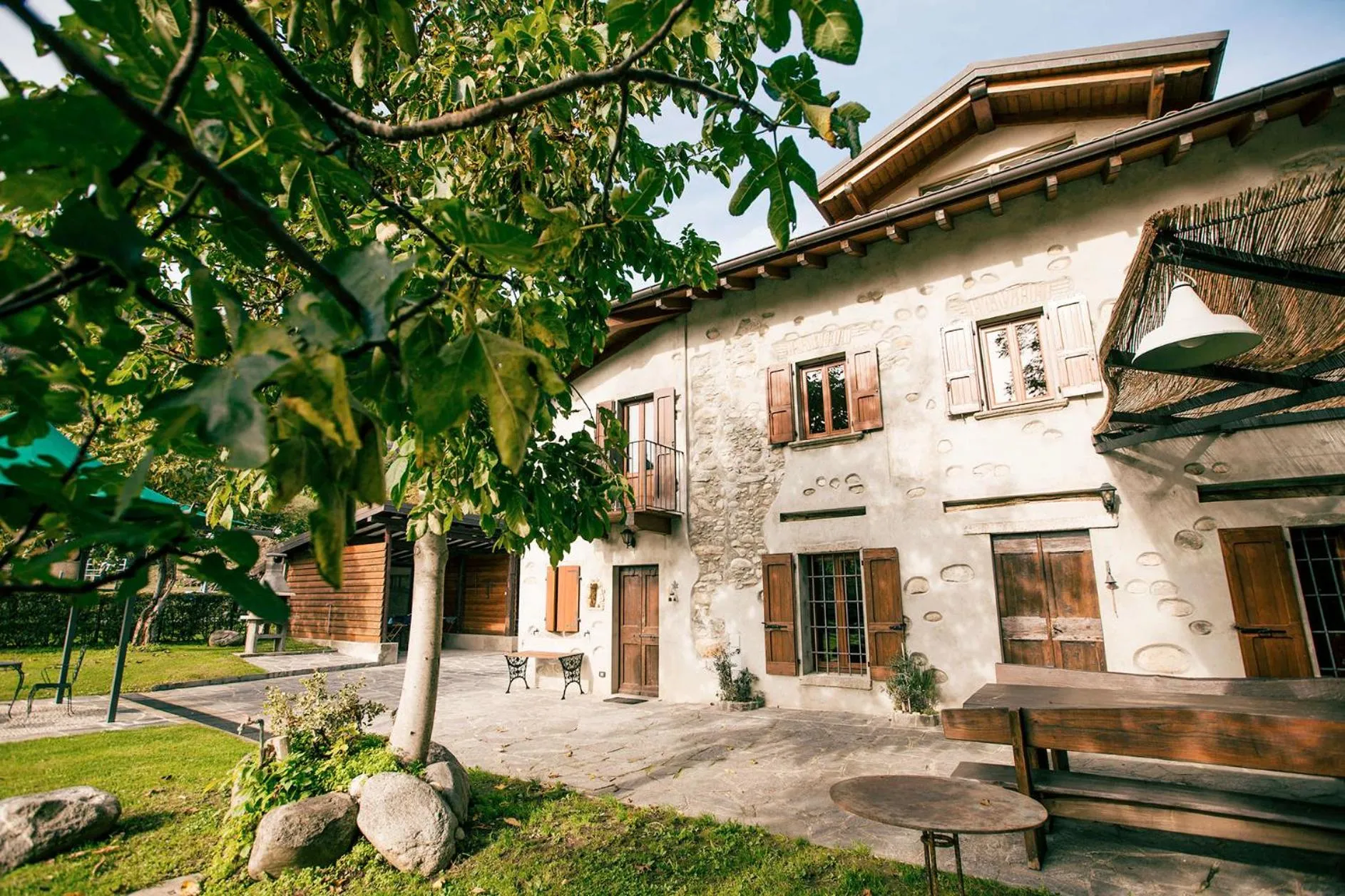 Property building in Podere Brughee