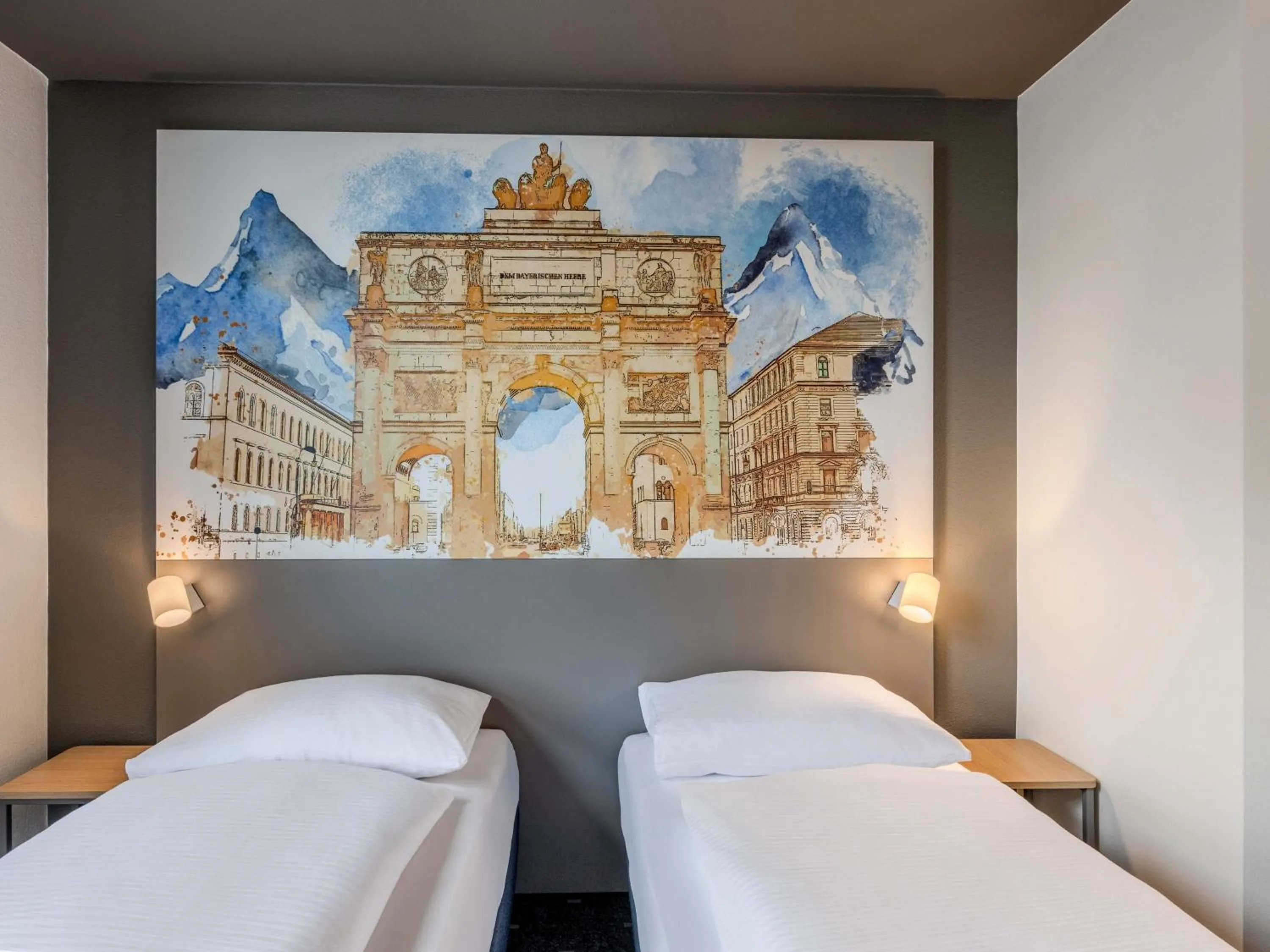 Bathroom, Bed in B&B HOTEL München-Schwabing