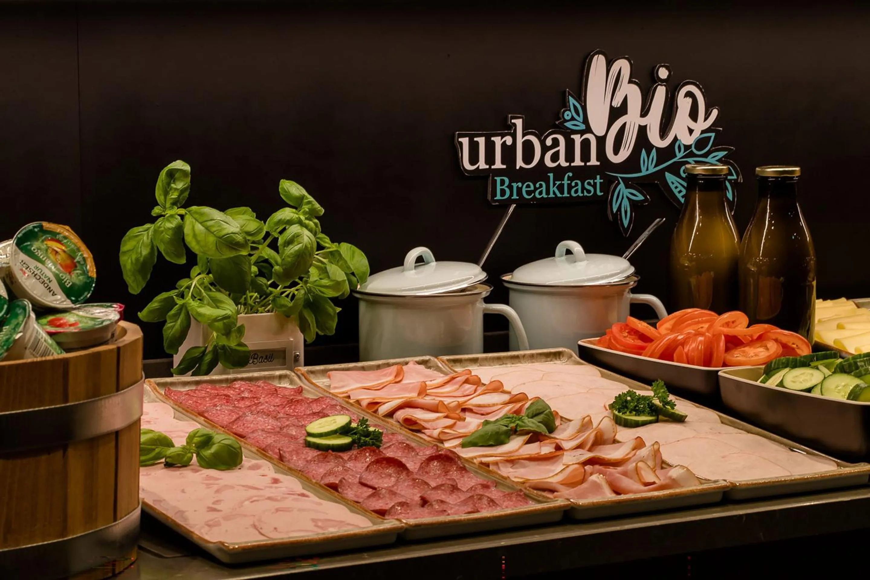 Buffet breakfast in Motel One Hamburg-Altona