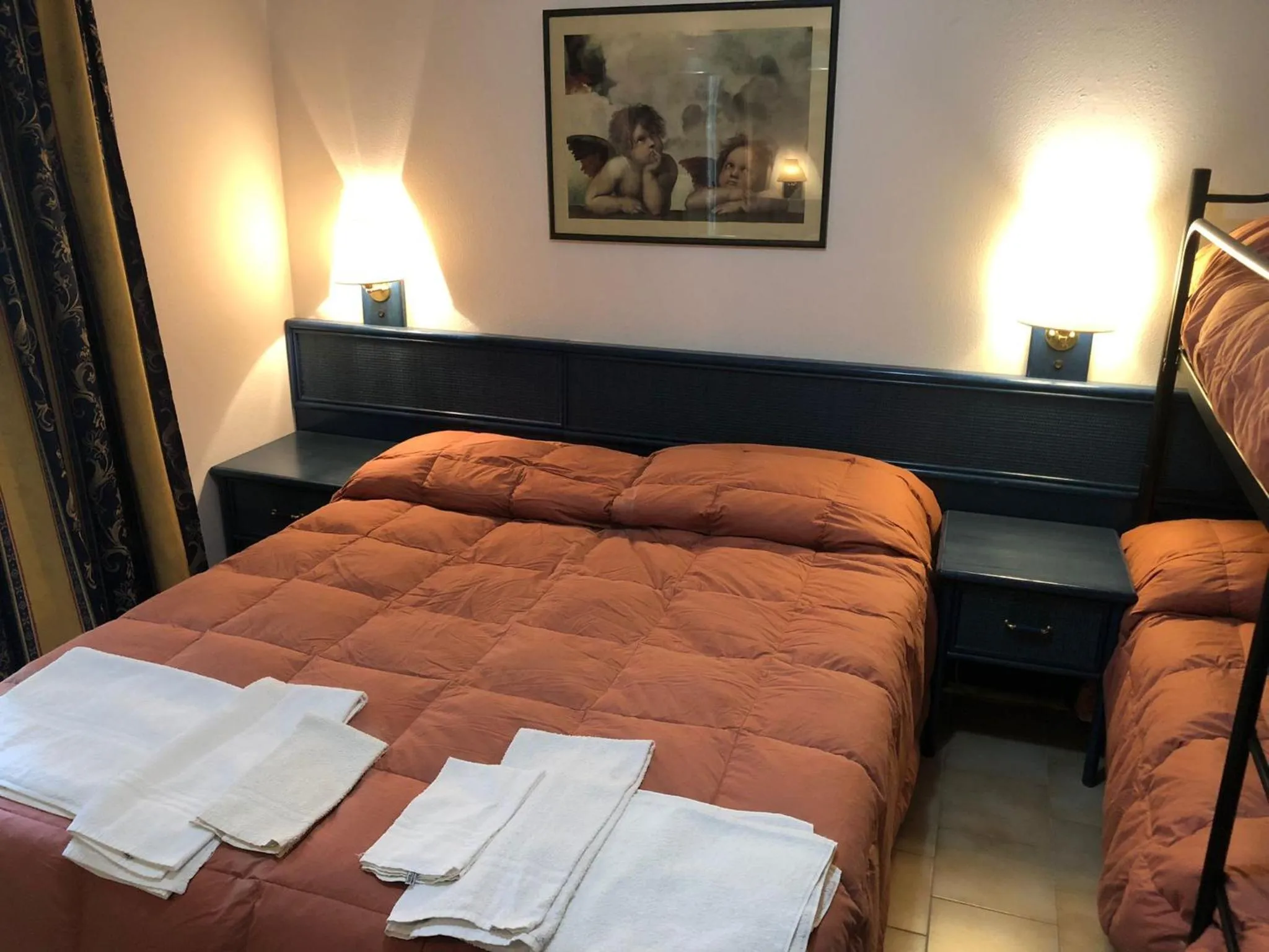 Bed in petit paradis