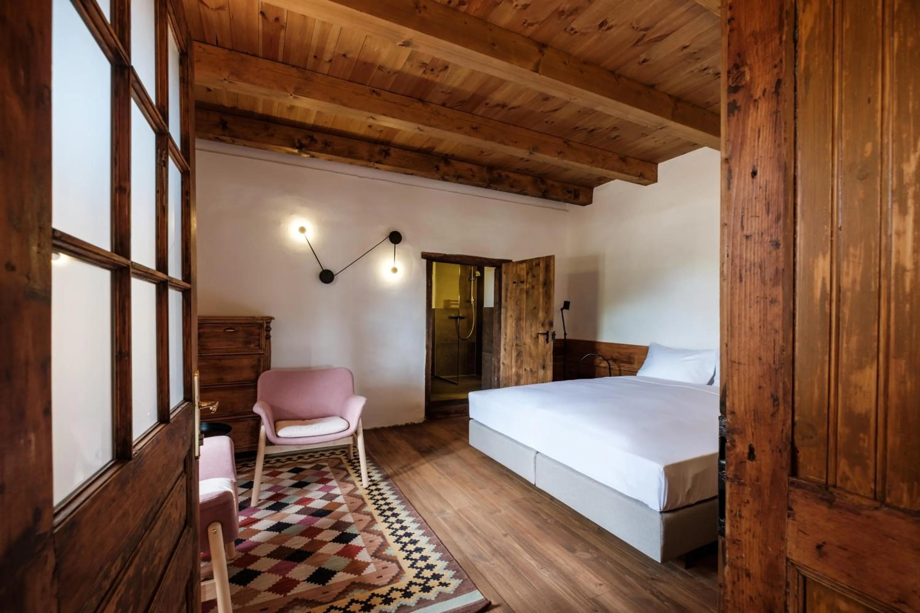 Photo of the whole room, Bed in Almalomb Apartman