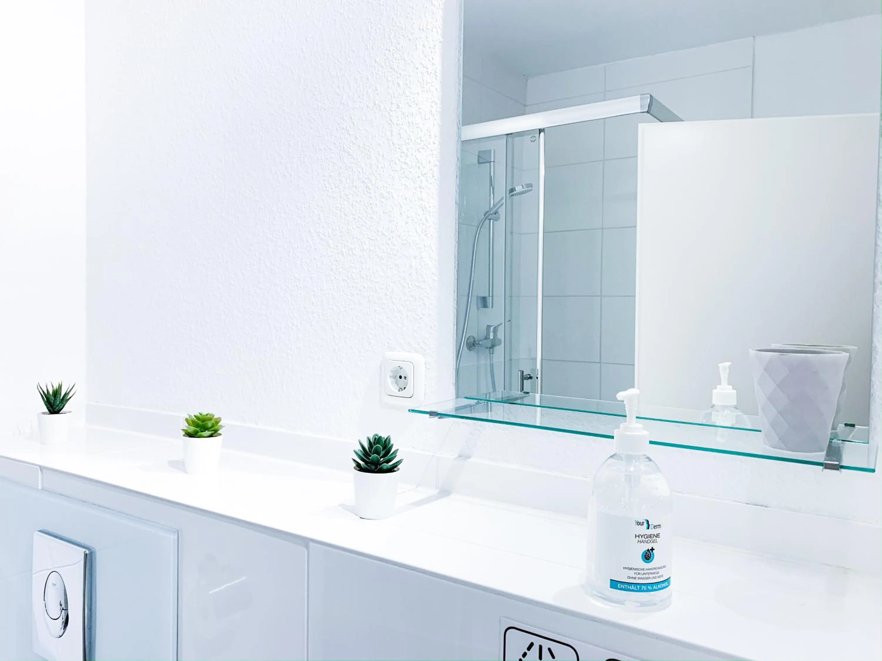 Bathroom in Relax Aachener Boardinghouse Appartements Premium 1