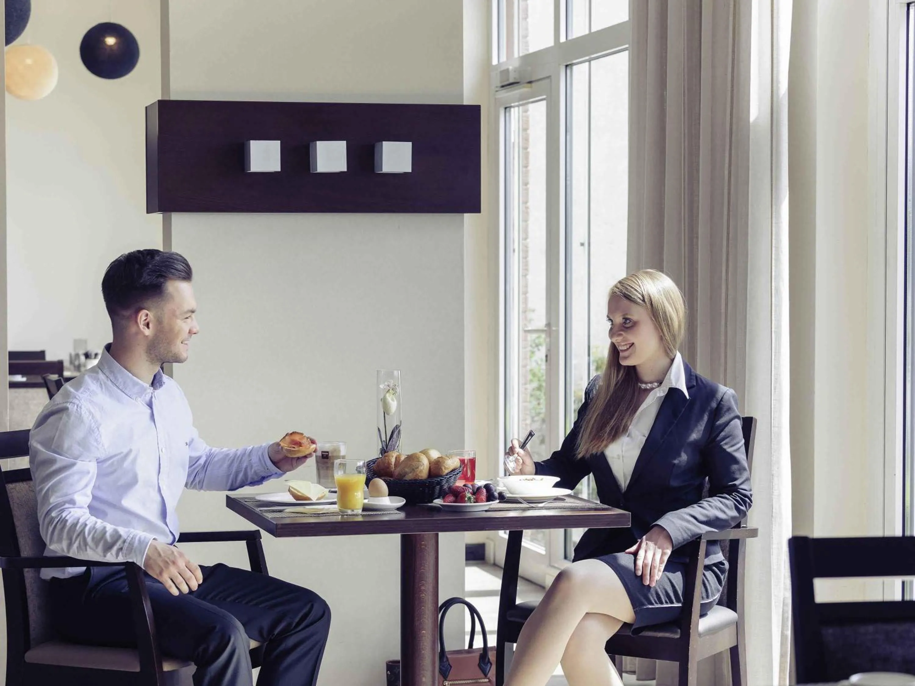 Restaurant/places to eat in Mercure Kamen Unna