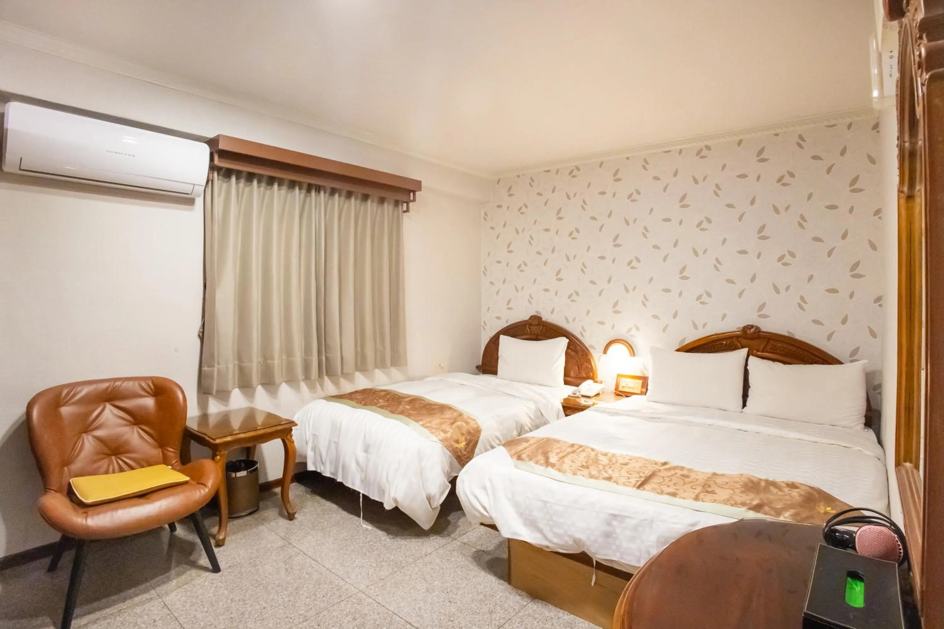 Bed in Mei Jia Mei Hotel