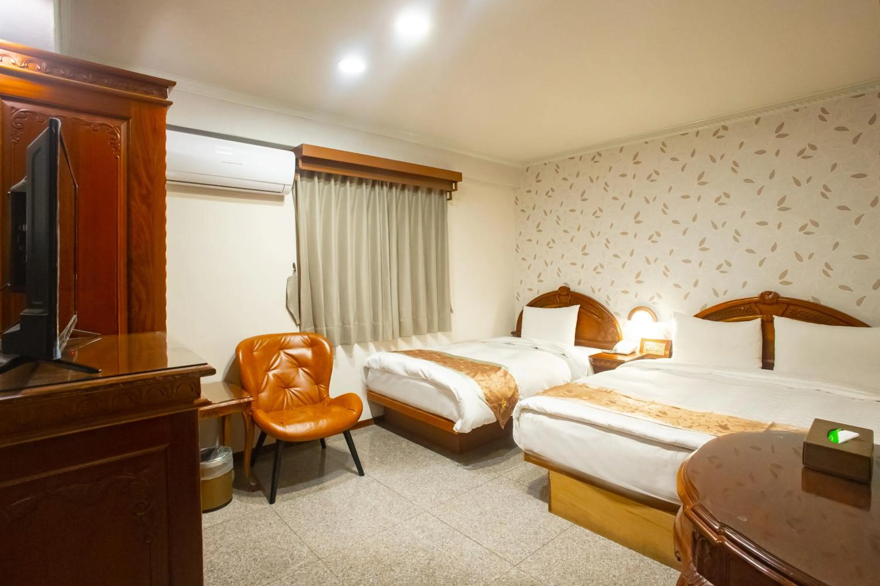 Bed in Mei Jia Mei Hotel