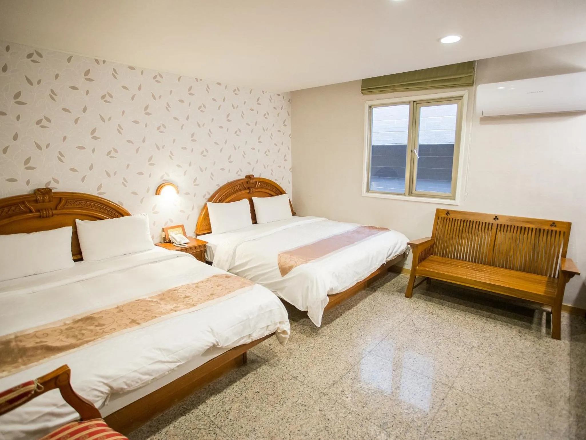 Photo of the whole room, Bed in Mei Jia Mei Hotel