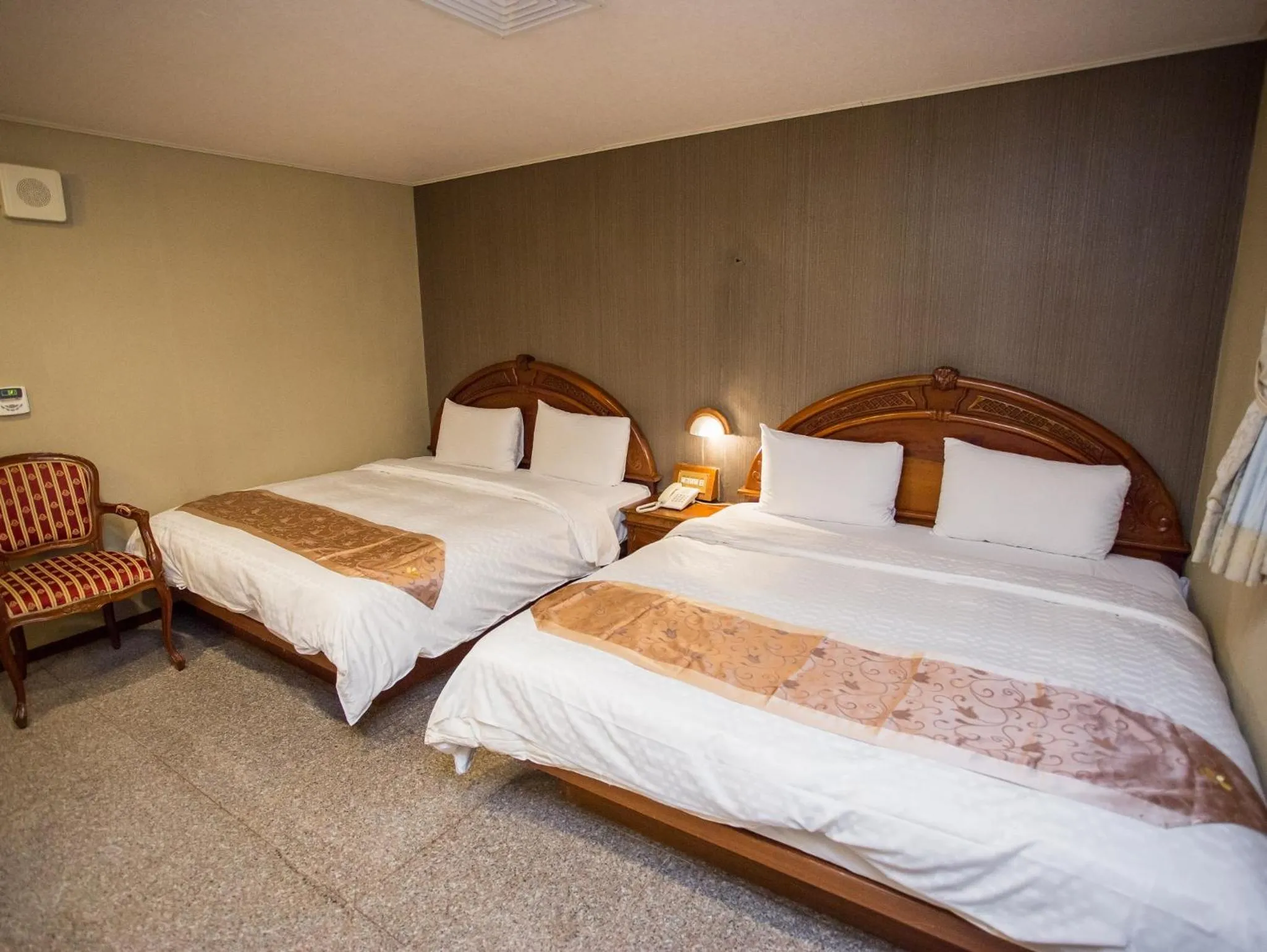 Bed in Mei Jia Mei Hotel