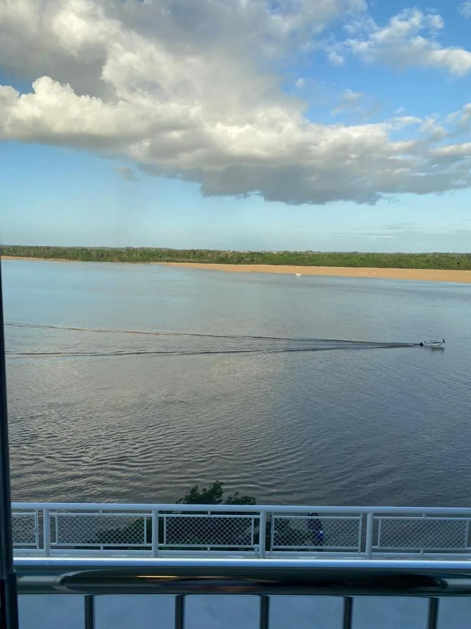 Hotel Orla do Rio Branco