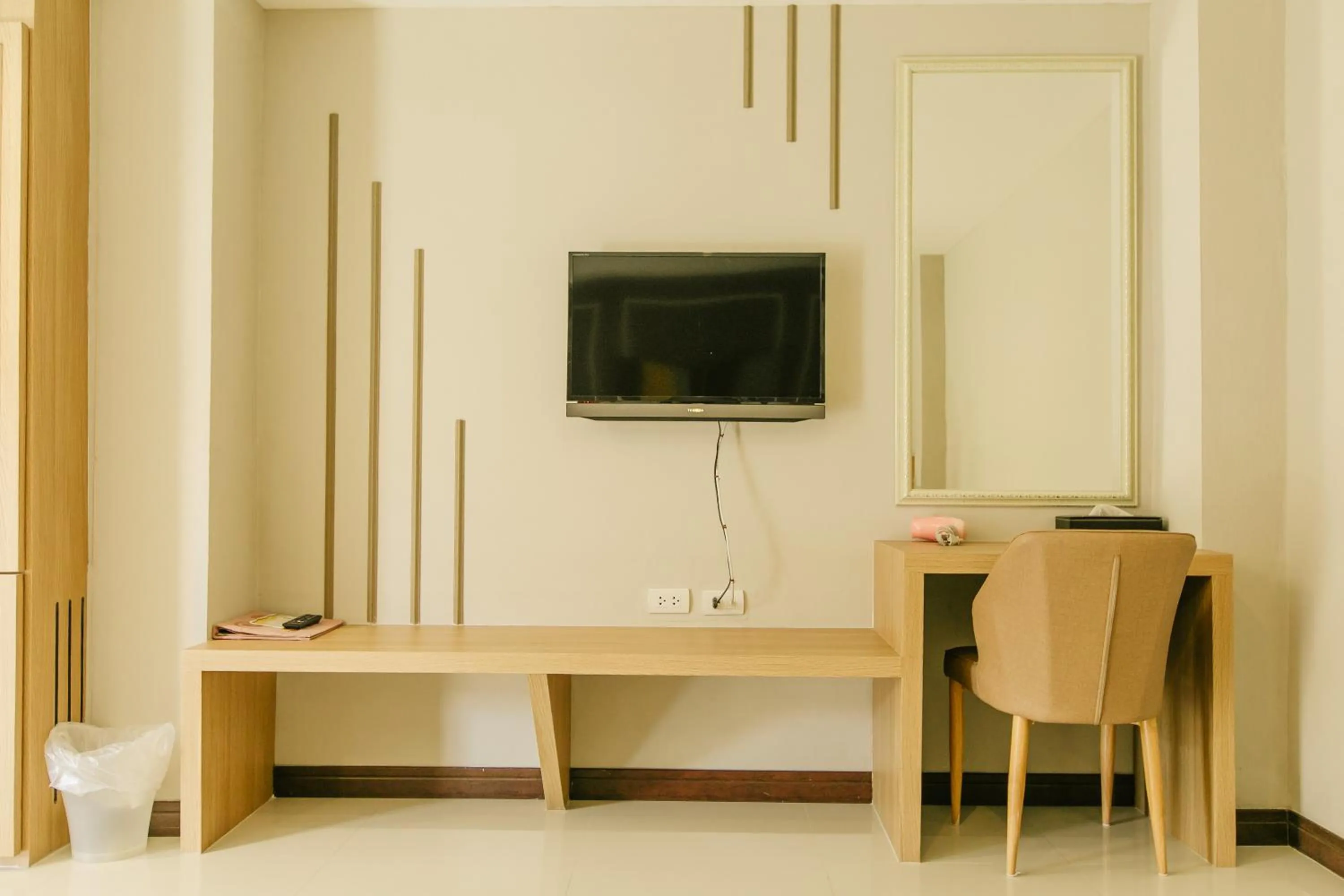 De Hug Hotel & Residence