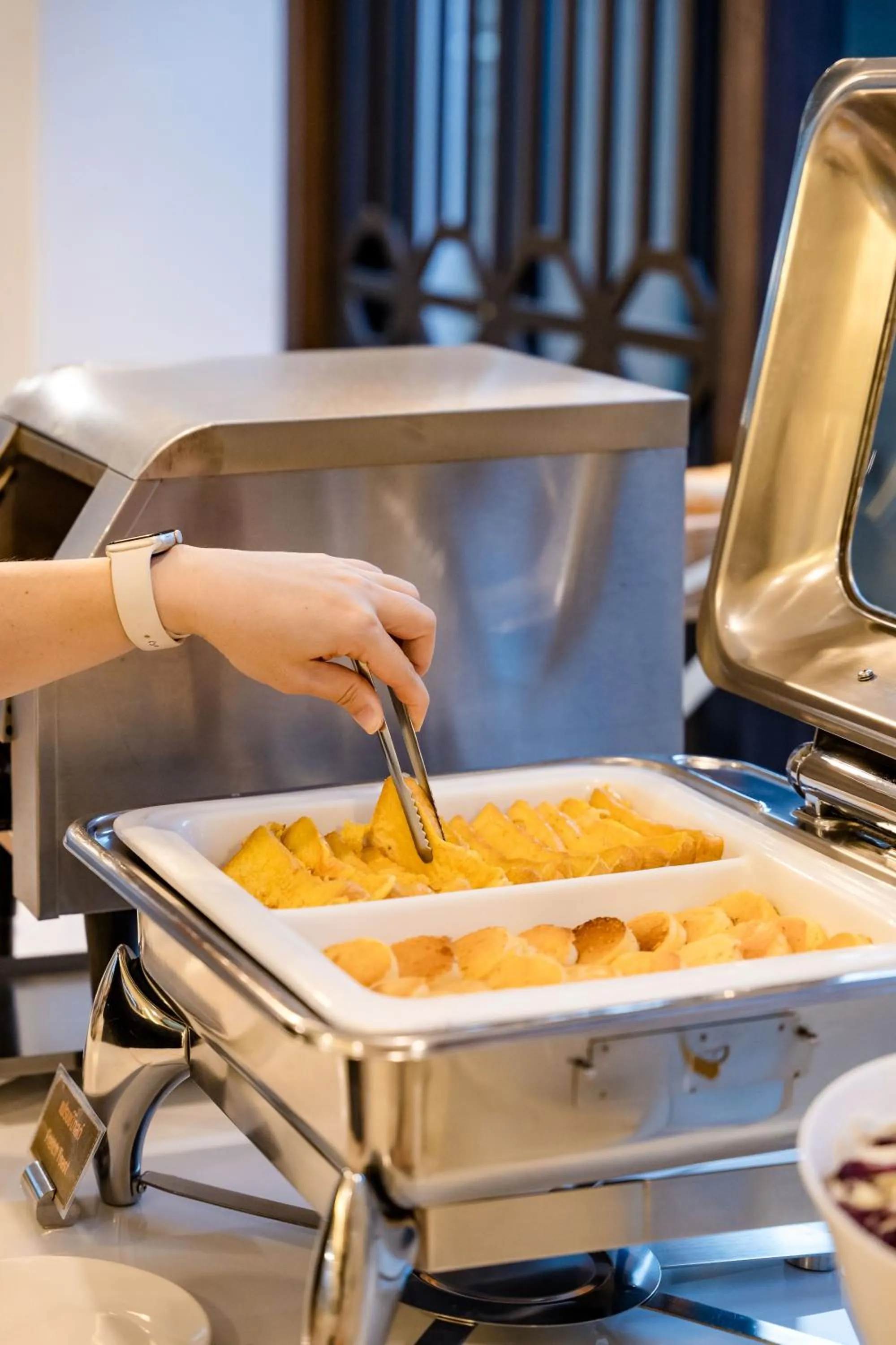 Buffet breakfast in De Hug Hotel & Residence