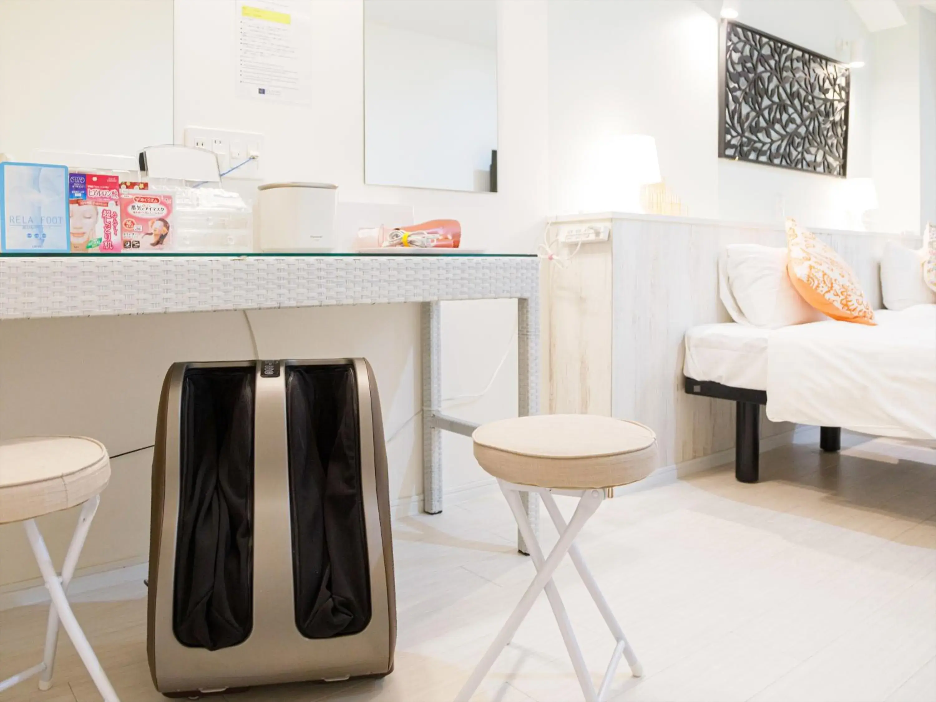 Triple Room - single occupancy in かりゆしコンドミニアムリゾート那覇スカイリビングホテル旭橋駅前 Triple Room - single occupancy in かりゆしコンドミニアムリゾート那覇スカイリビングホテル旭橋駅前