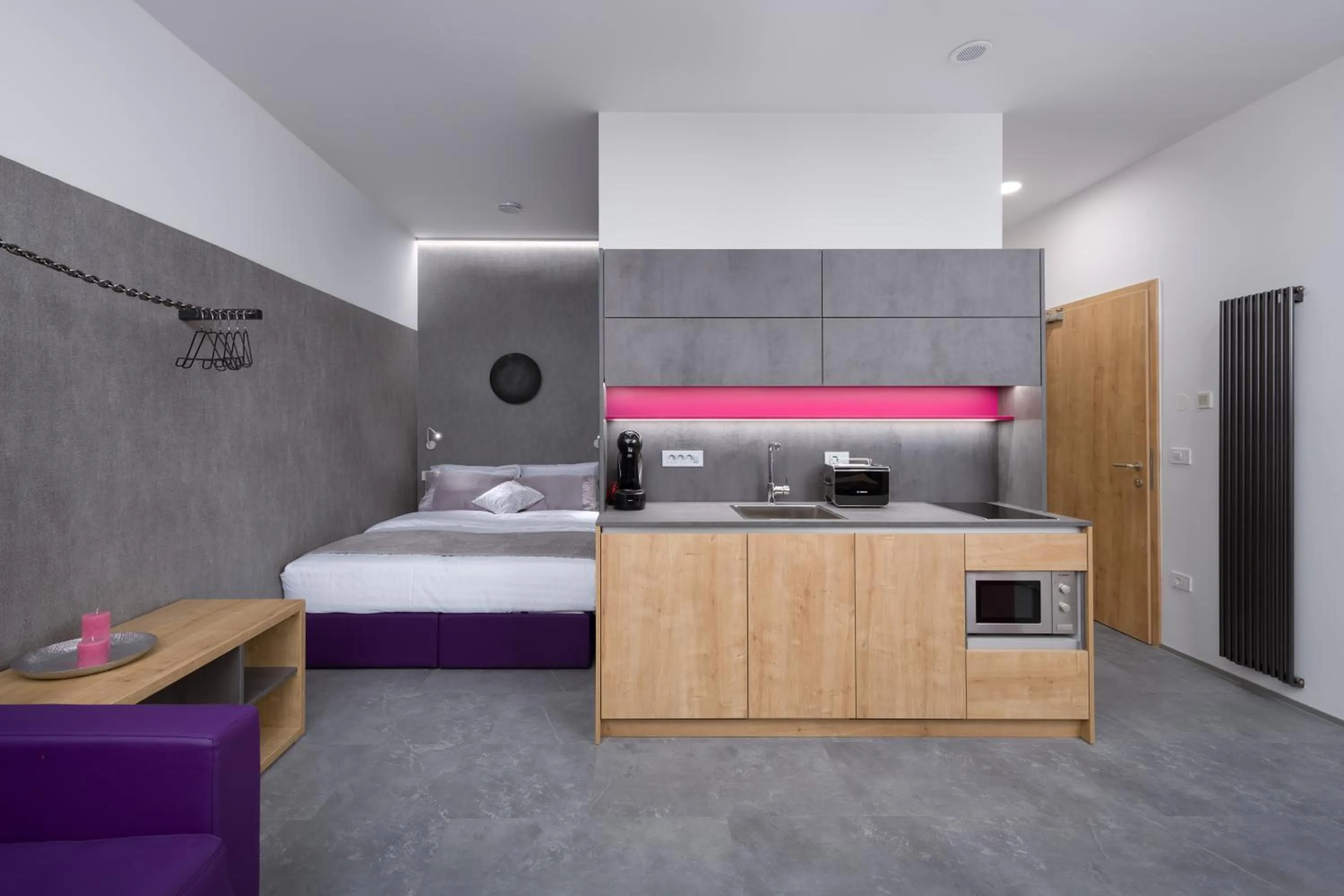 Property building, Bed in Vila Emona - Central Apartments - Free Parking