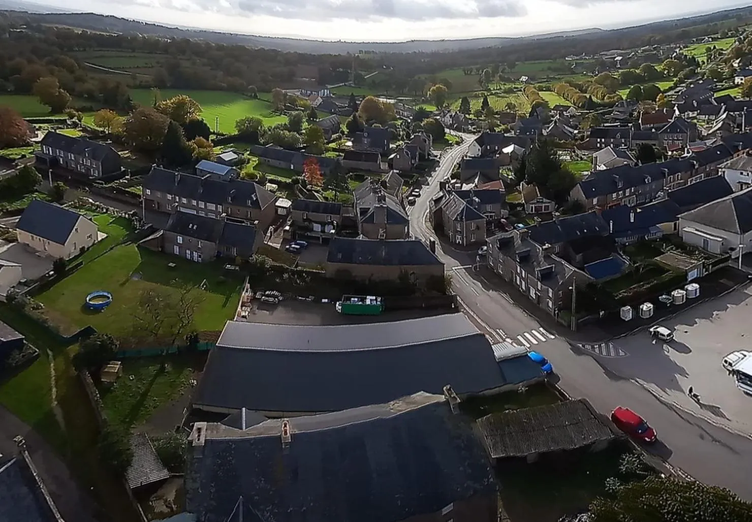 Property building in Le Potier Jovial