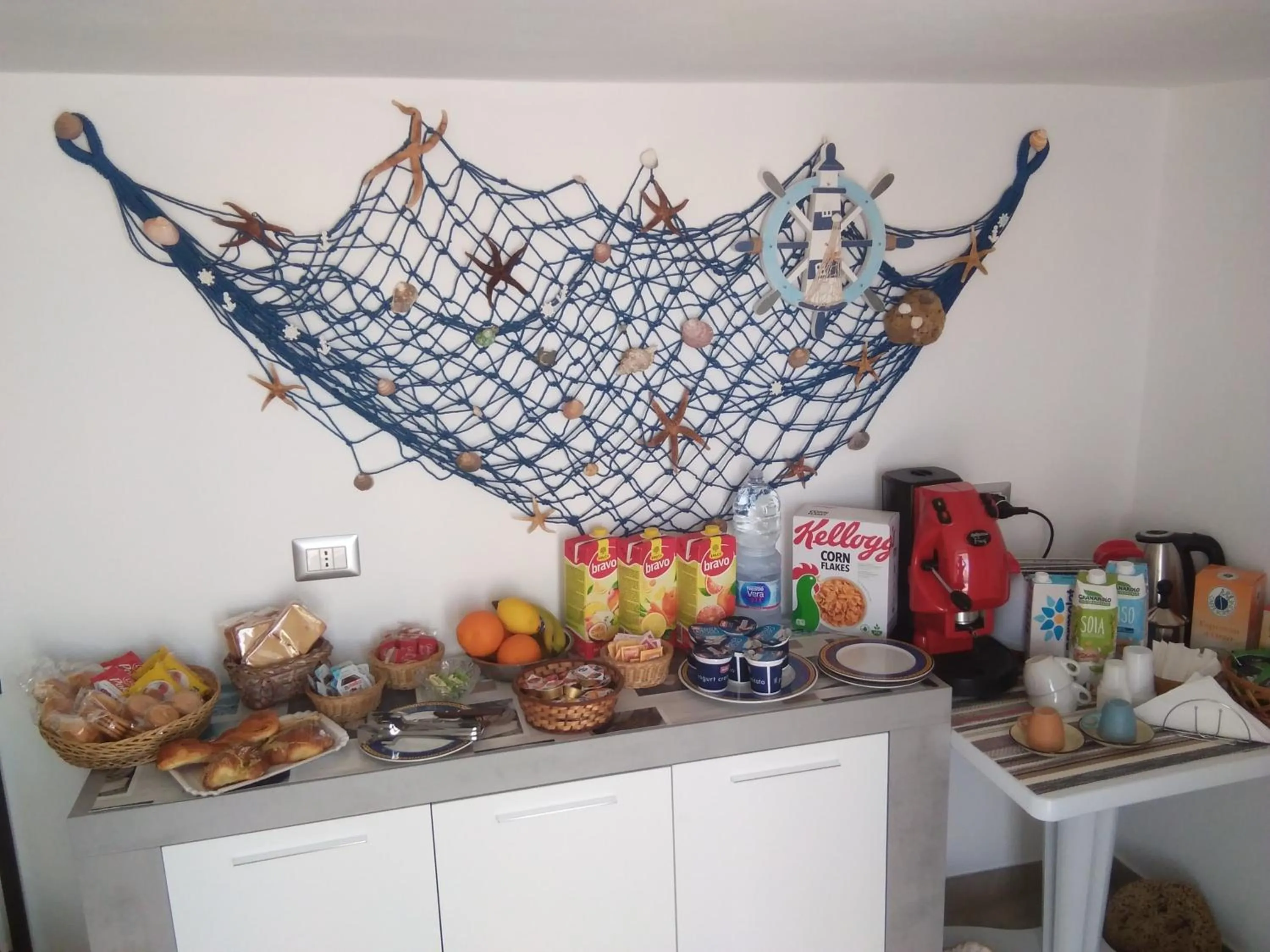 Food and drinks in B&B La Casa di Pino