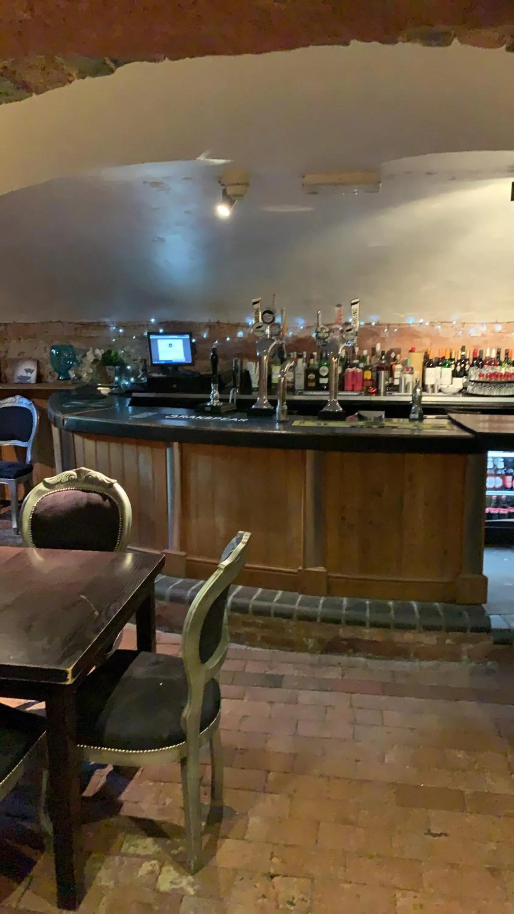 Food and drinks in The Silk House