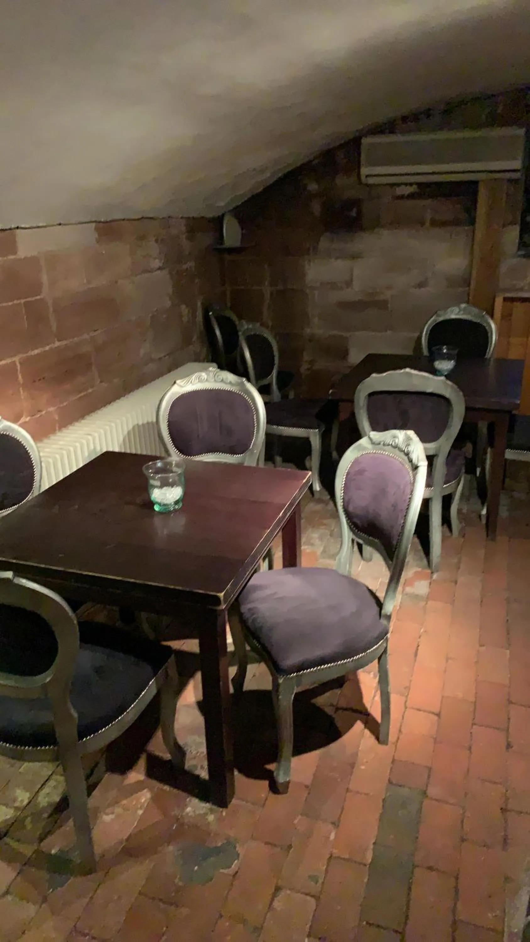 Lounge or bar in The Silk House