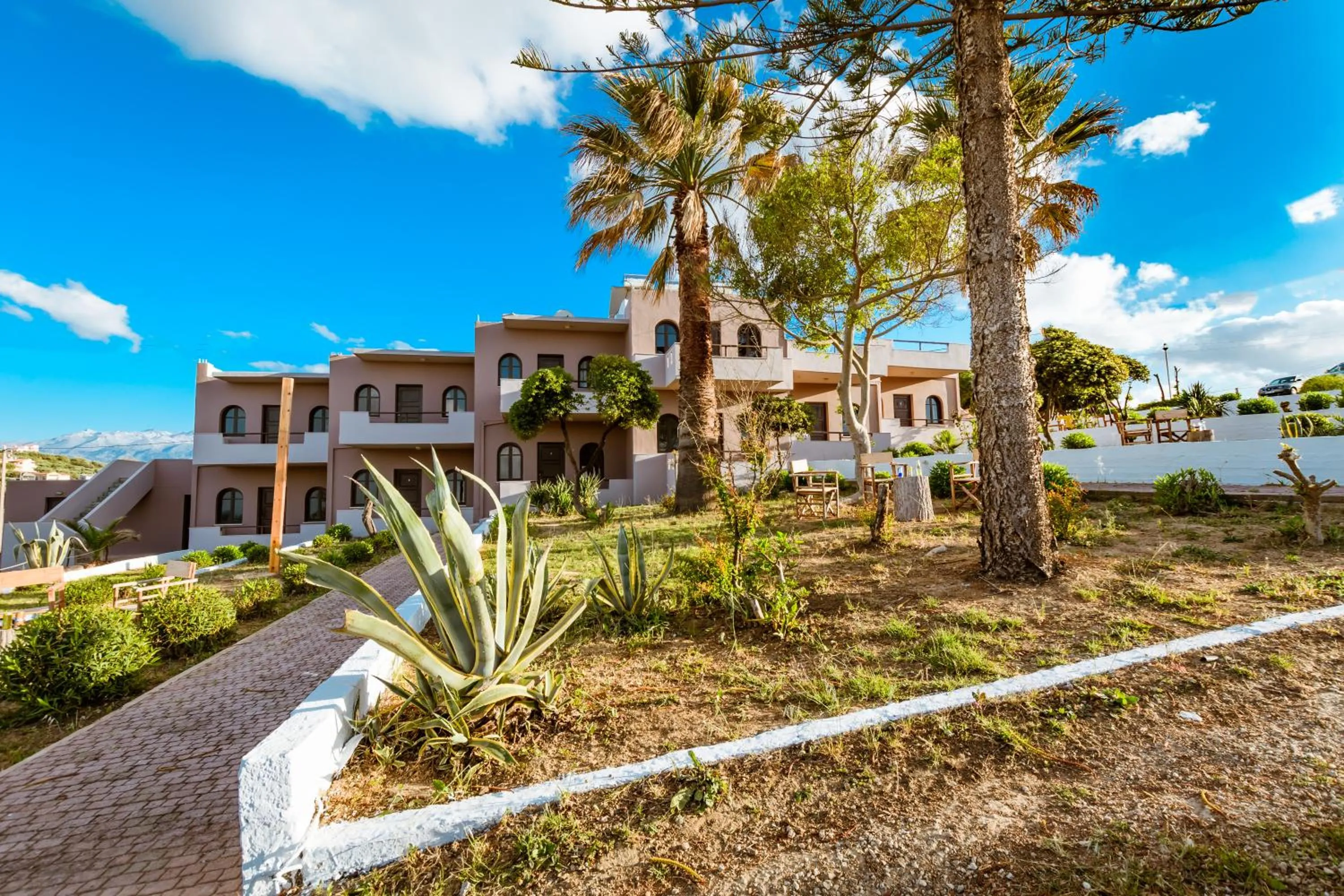 Gregory Village Sea View