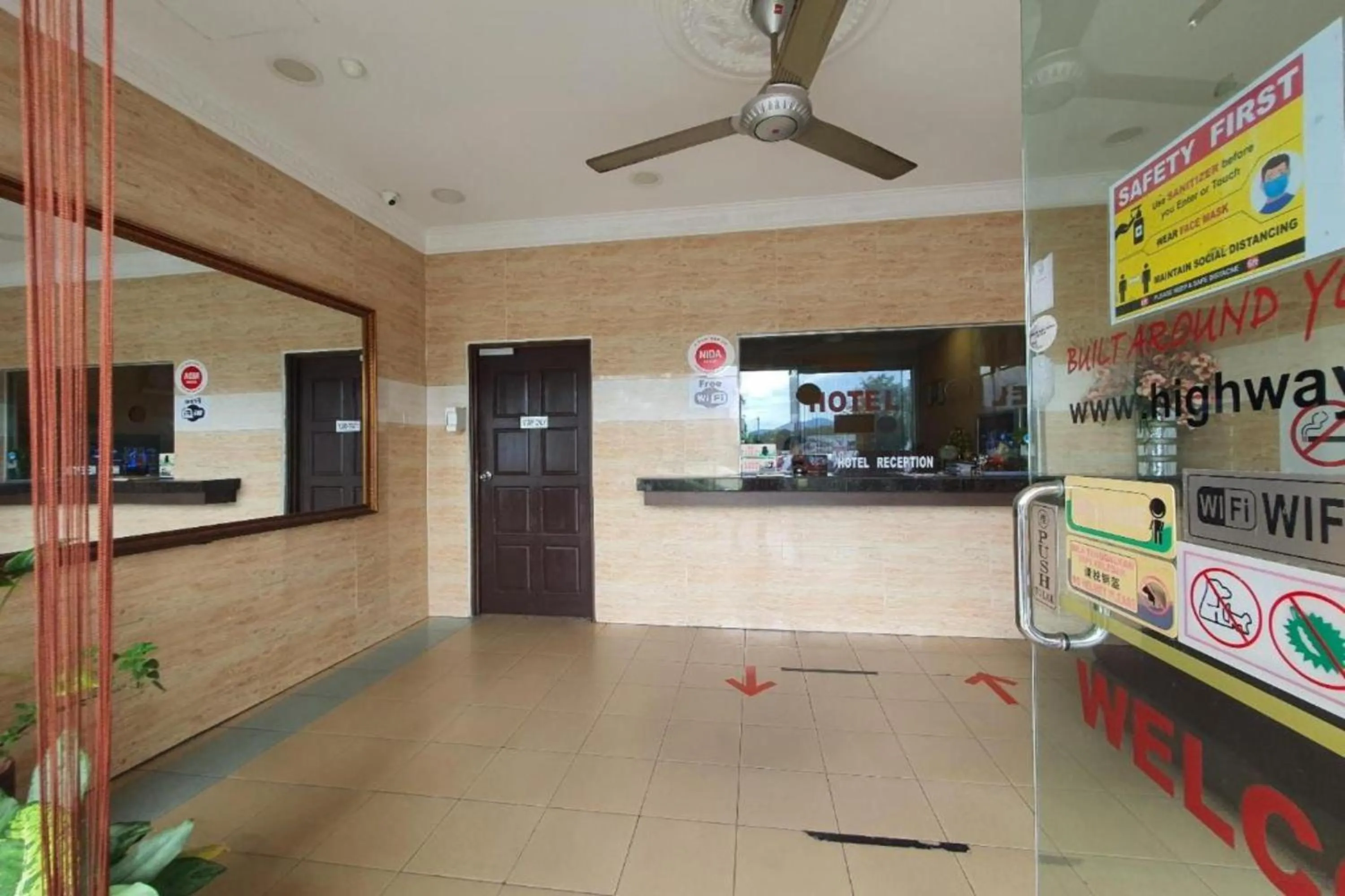 Lobby or reception in Hotel O Prai Jaya