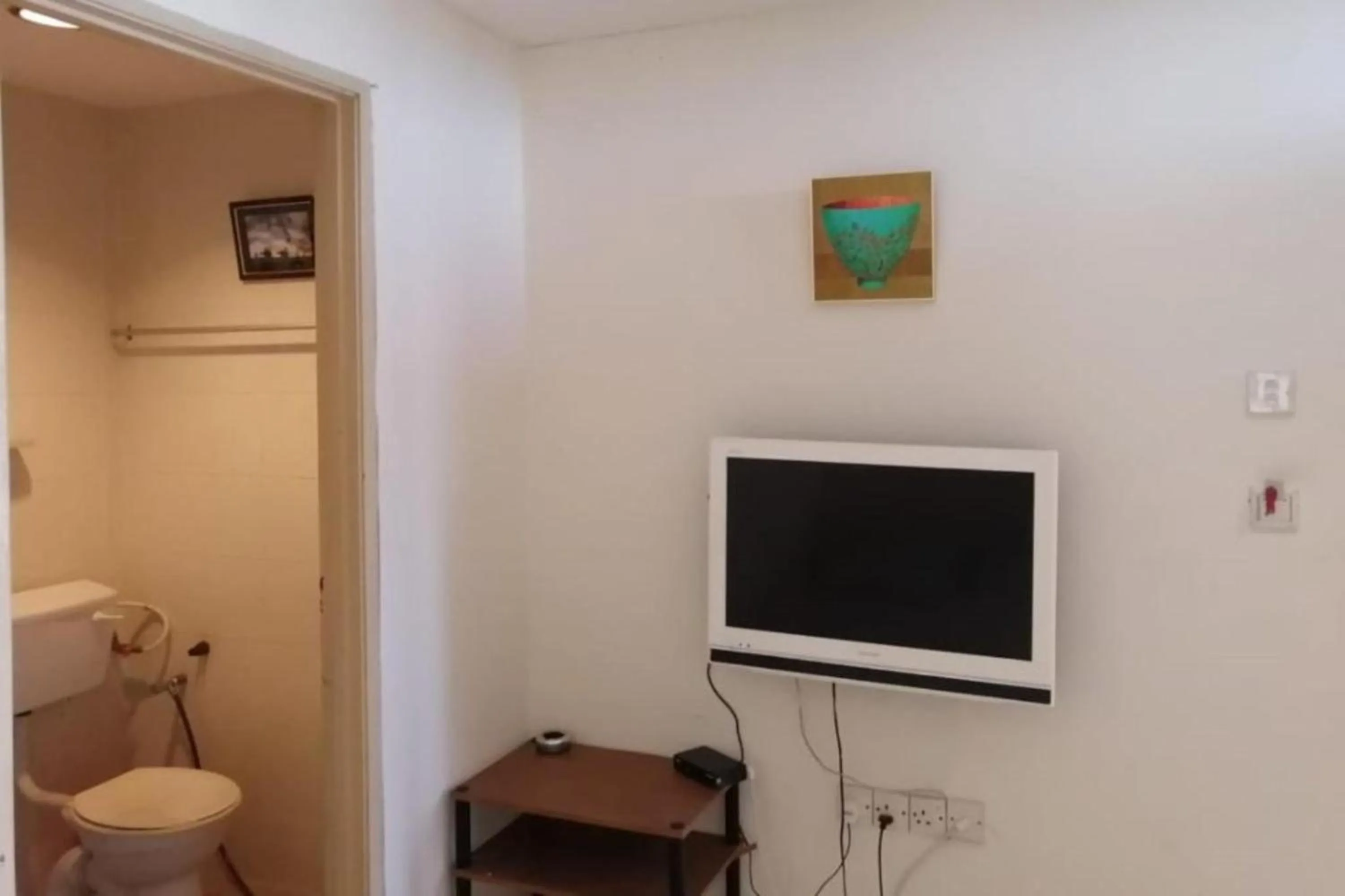 TV and multimedia in Hotel O Prai Jaya