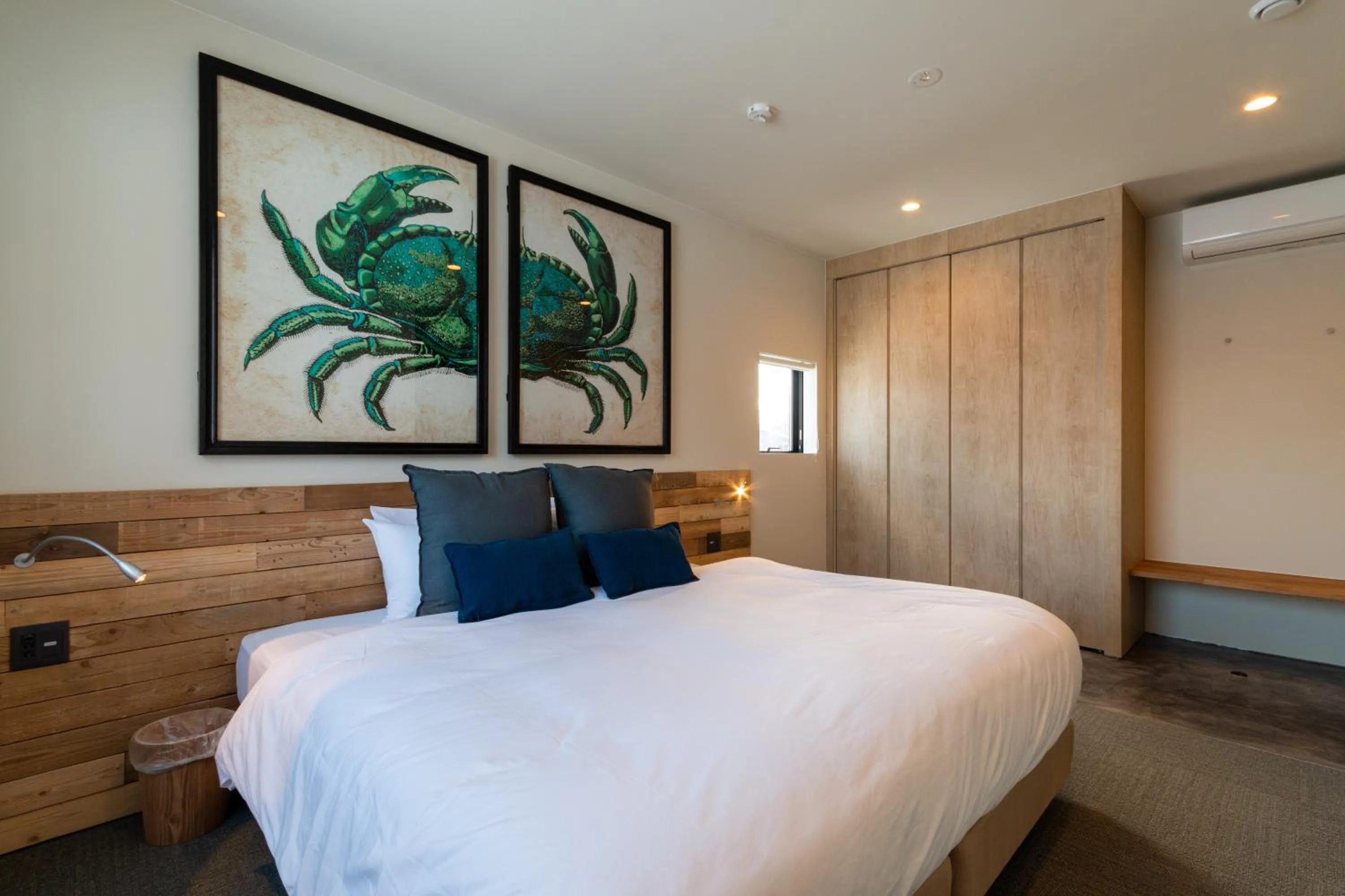 Bedroom, Bed in Foxwood D