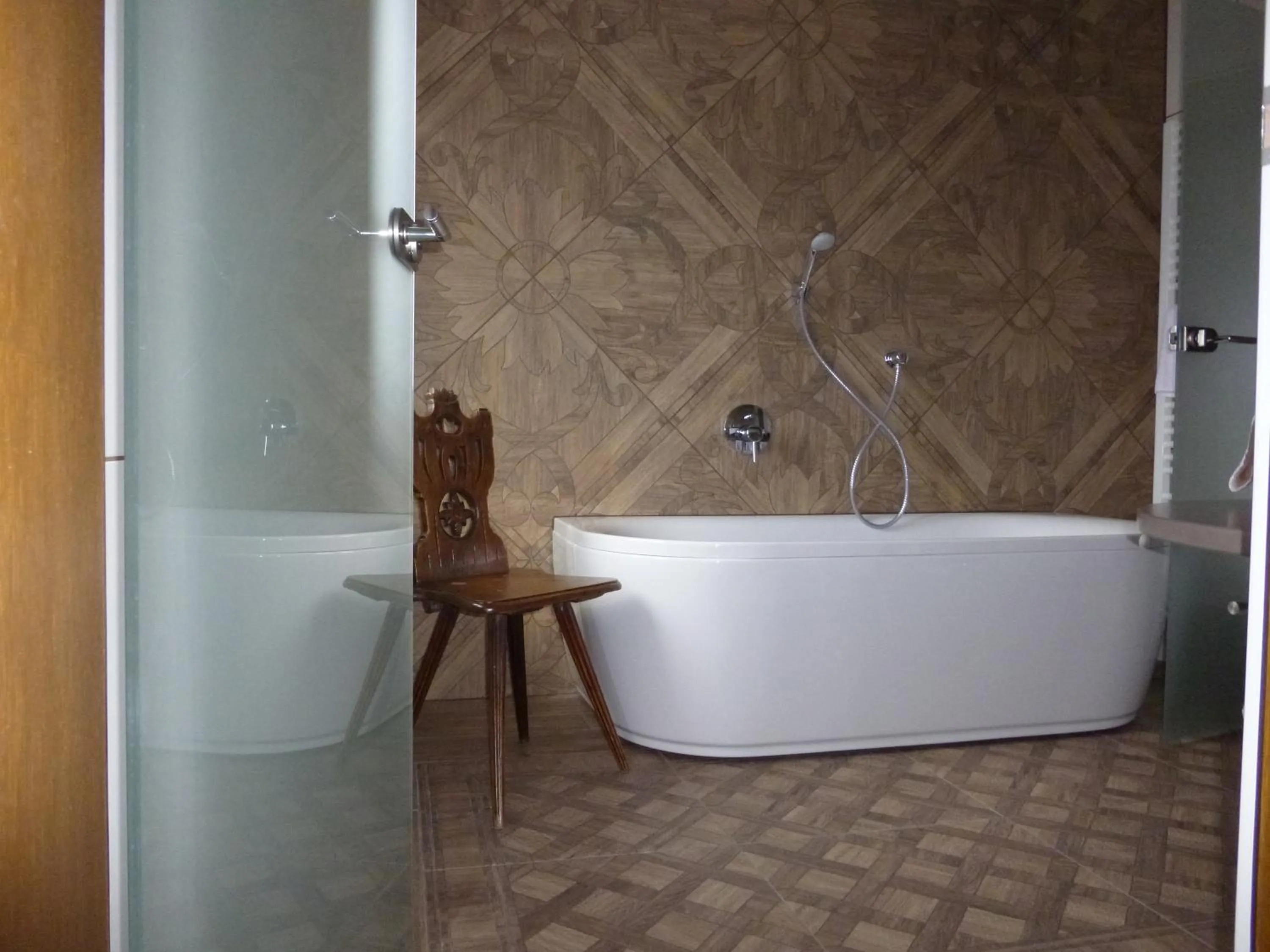 Bathroom in Burghotel