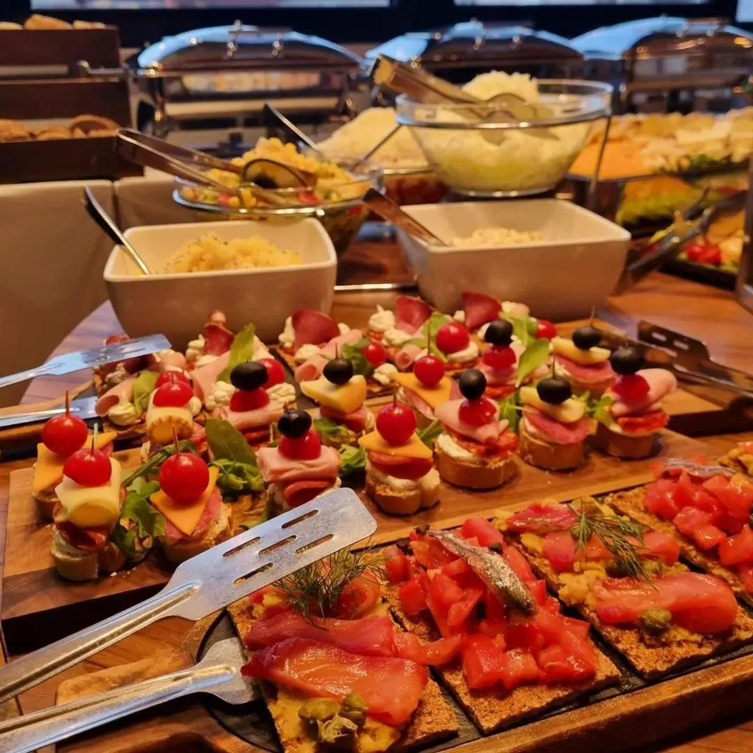 Breakfast in Hotel Royal Putnik