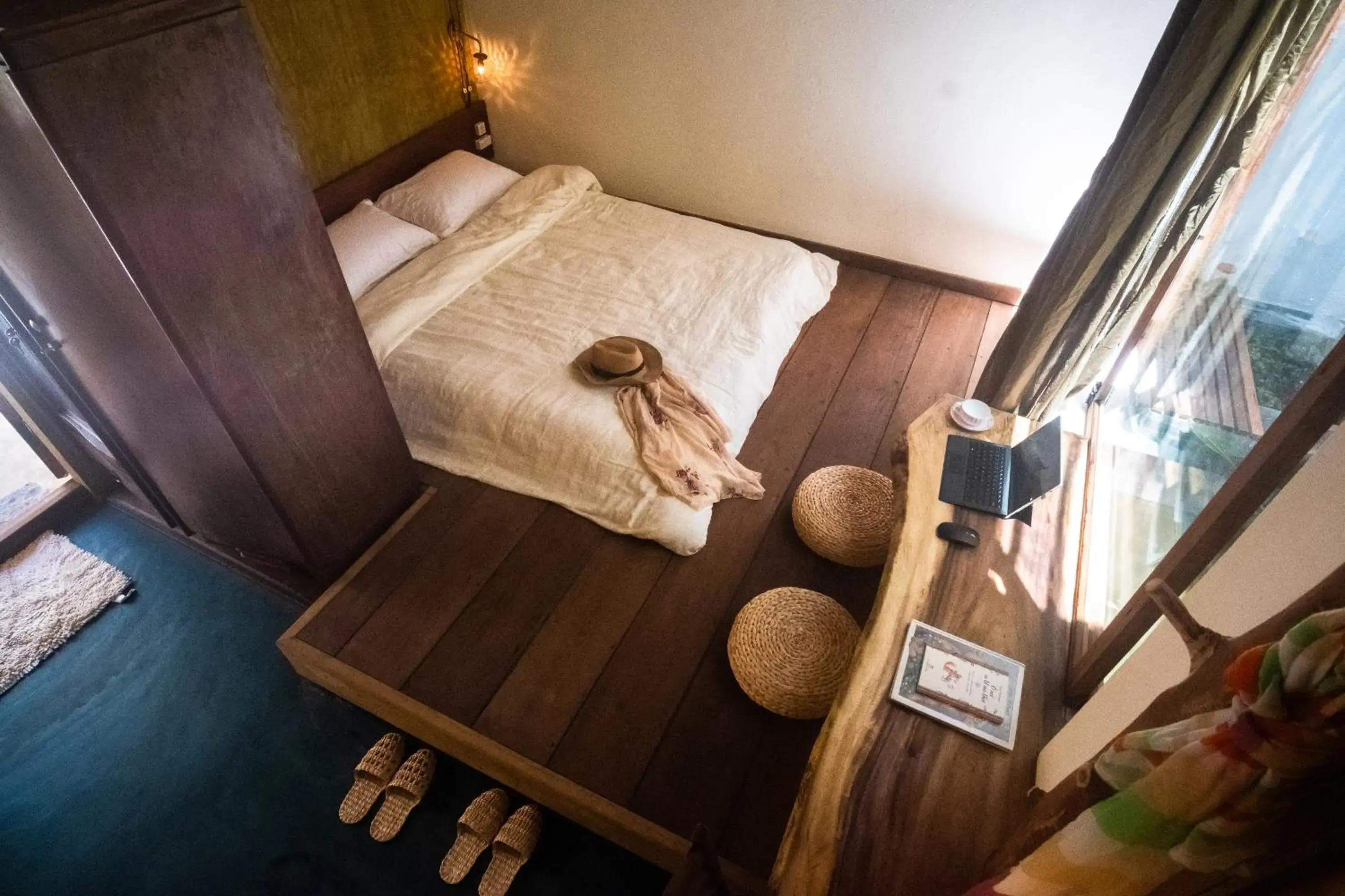 Queen Room with Garden View in Leranda Homestay Queen Room with Garden View in Leranda Homestay