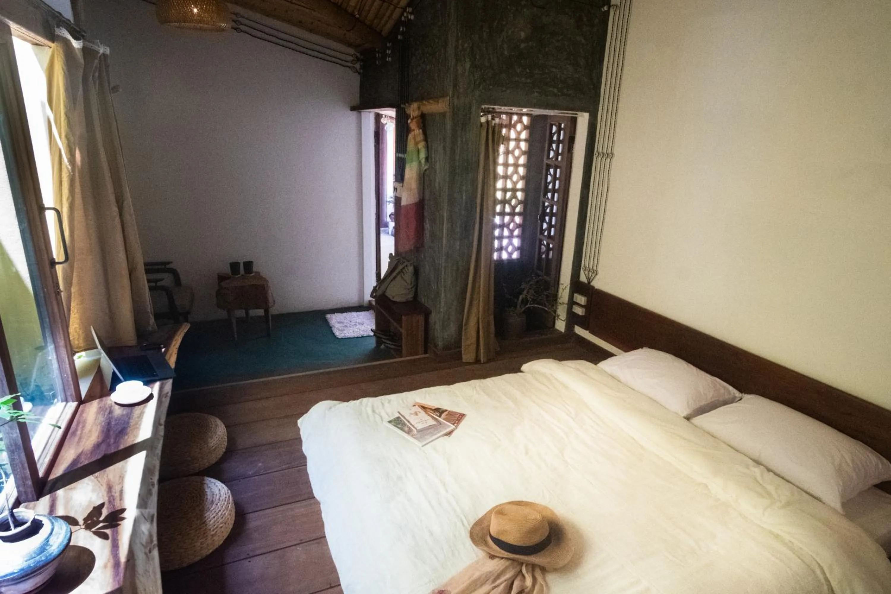 Photo of the whole room, Bed in Leranda Homestay