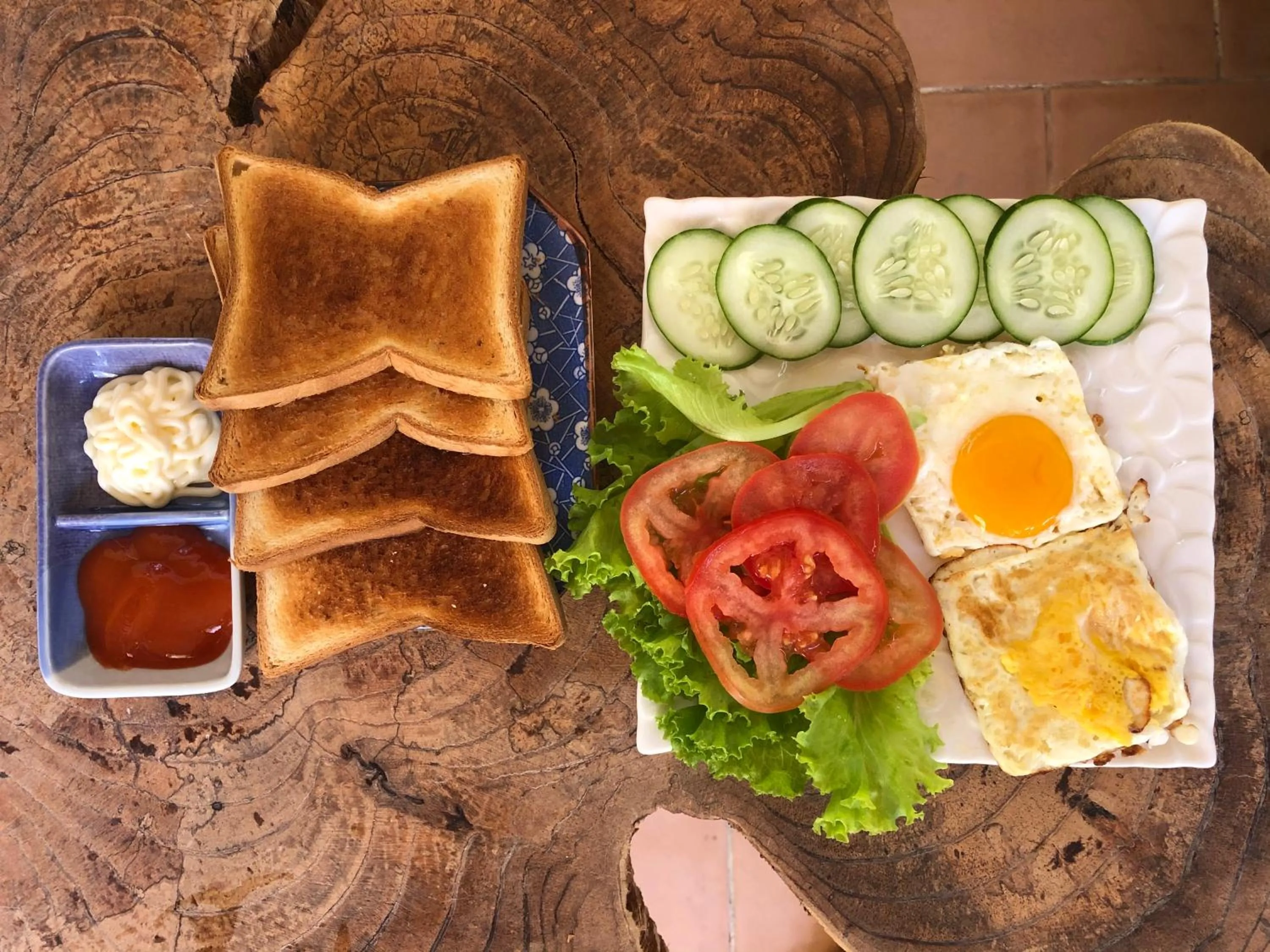 Breakfast in Leranda Homestay