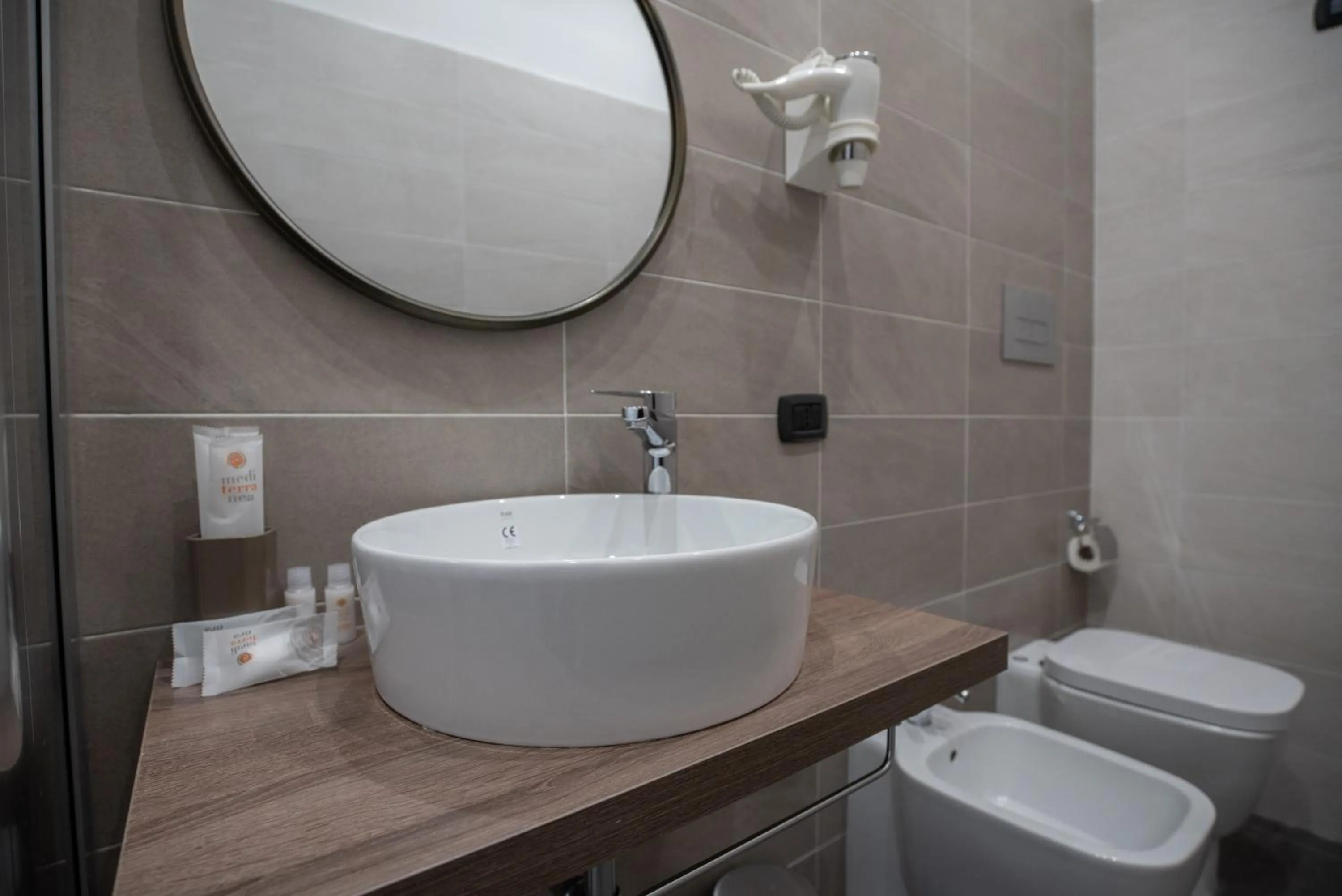 Toilet in Doria Suites Napoli