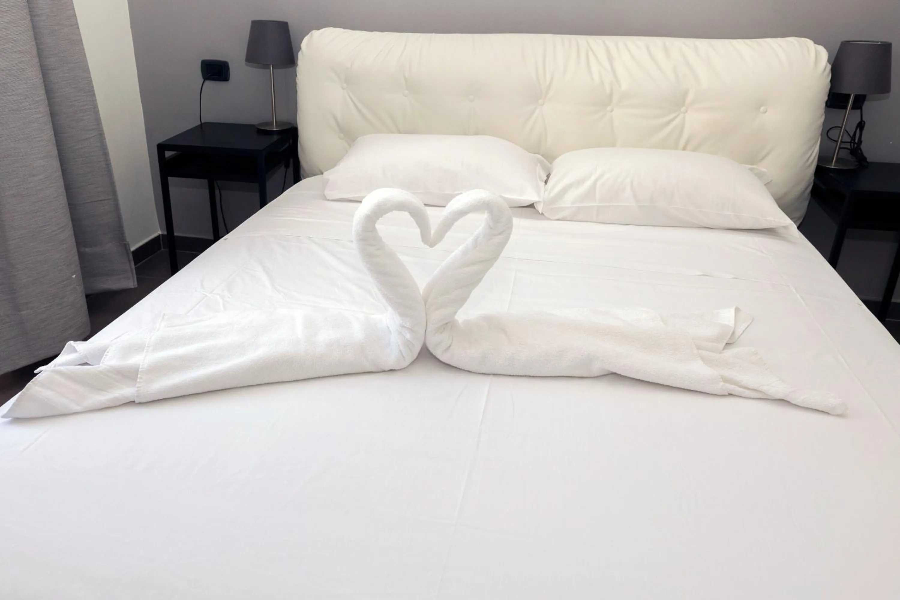 Bed in Doria Suites Napoli