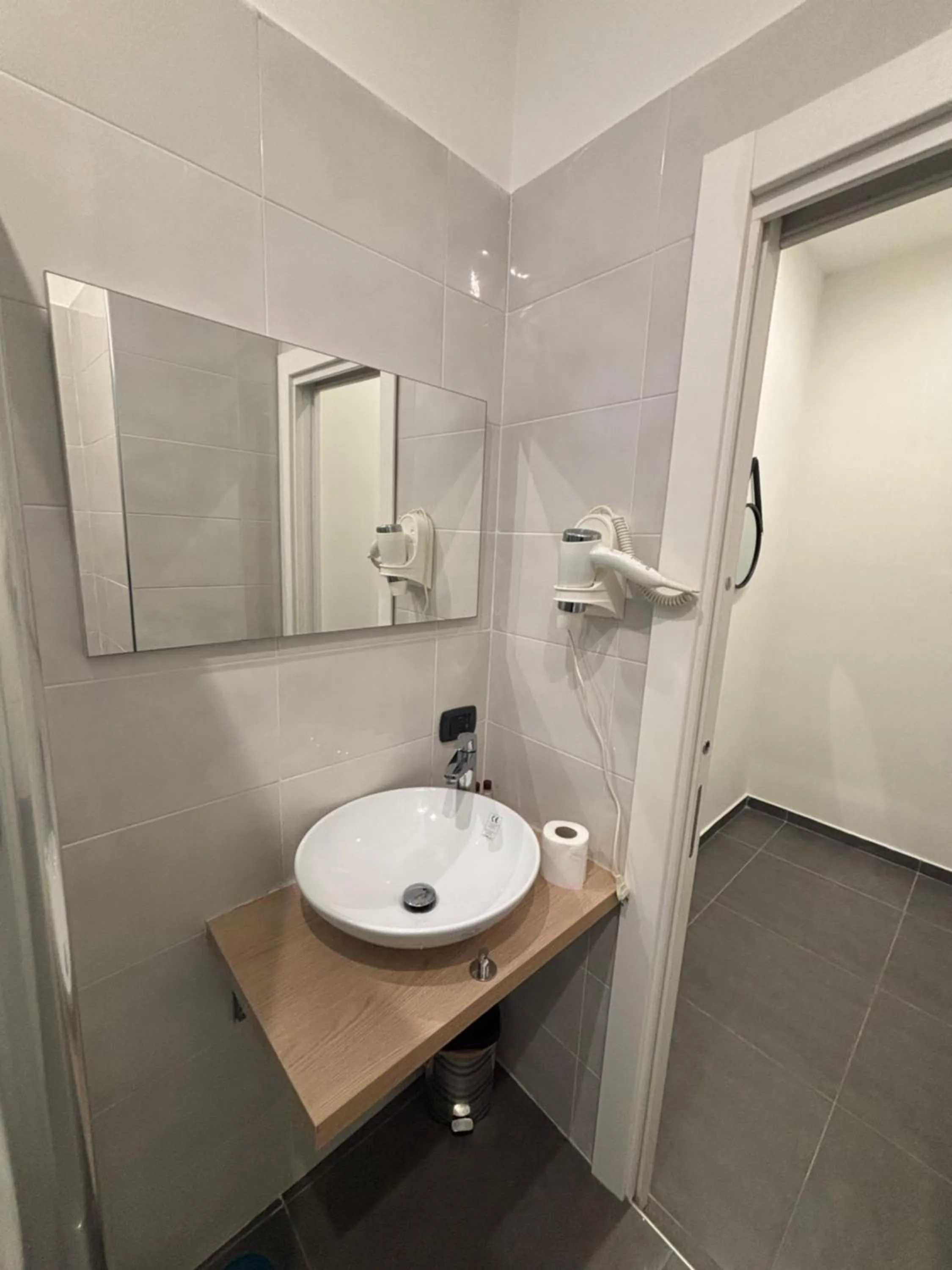 Bathroom in Doria Suites Napoli