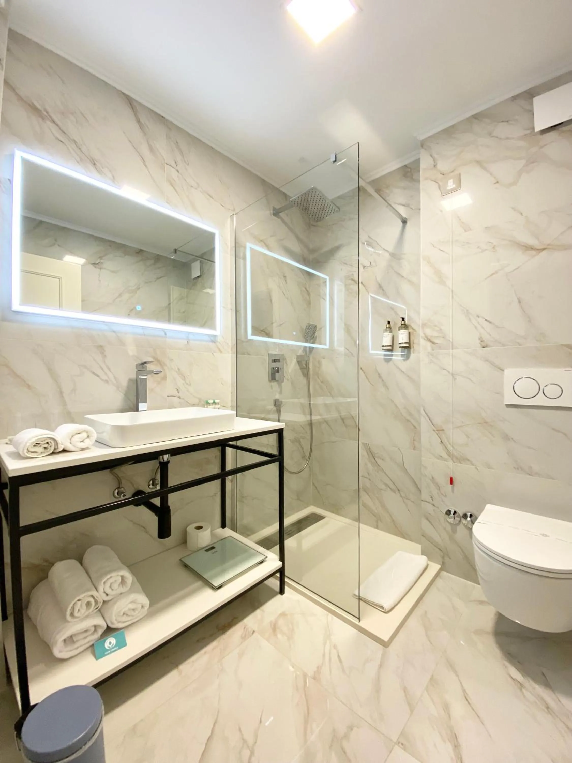 Standard Double Suite in Heritage Hotel Park Hvar