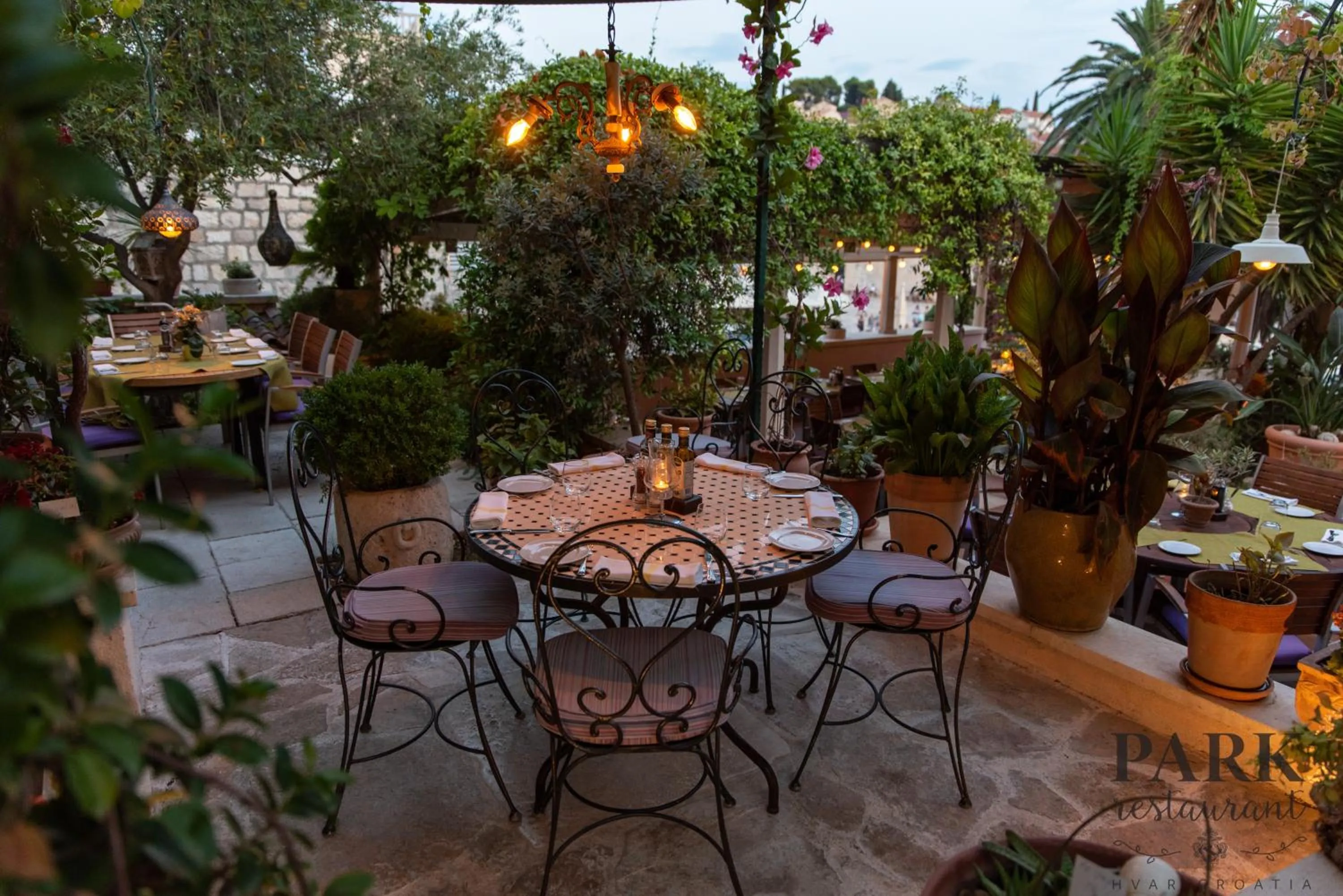 Restaurant/places to eat in Heritage Hotel Park Hvar