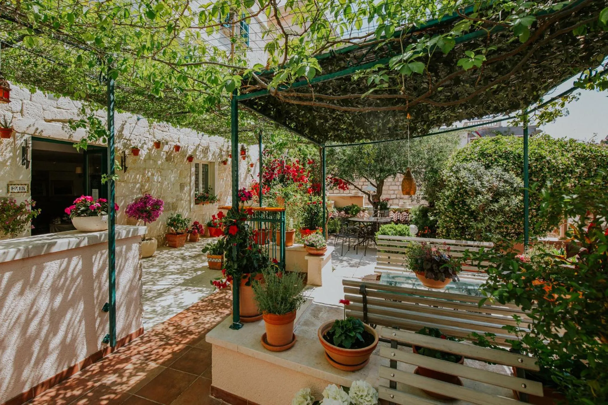 Restaurant/places to eat in Heritage Hotel Park Hvar